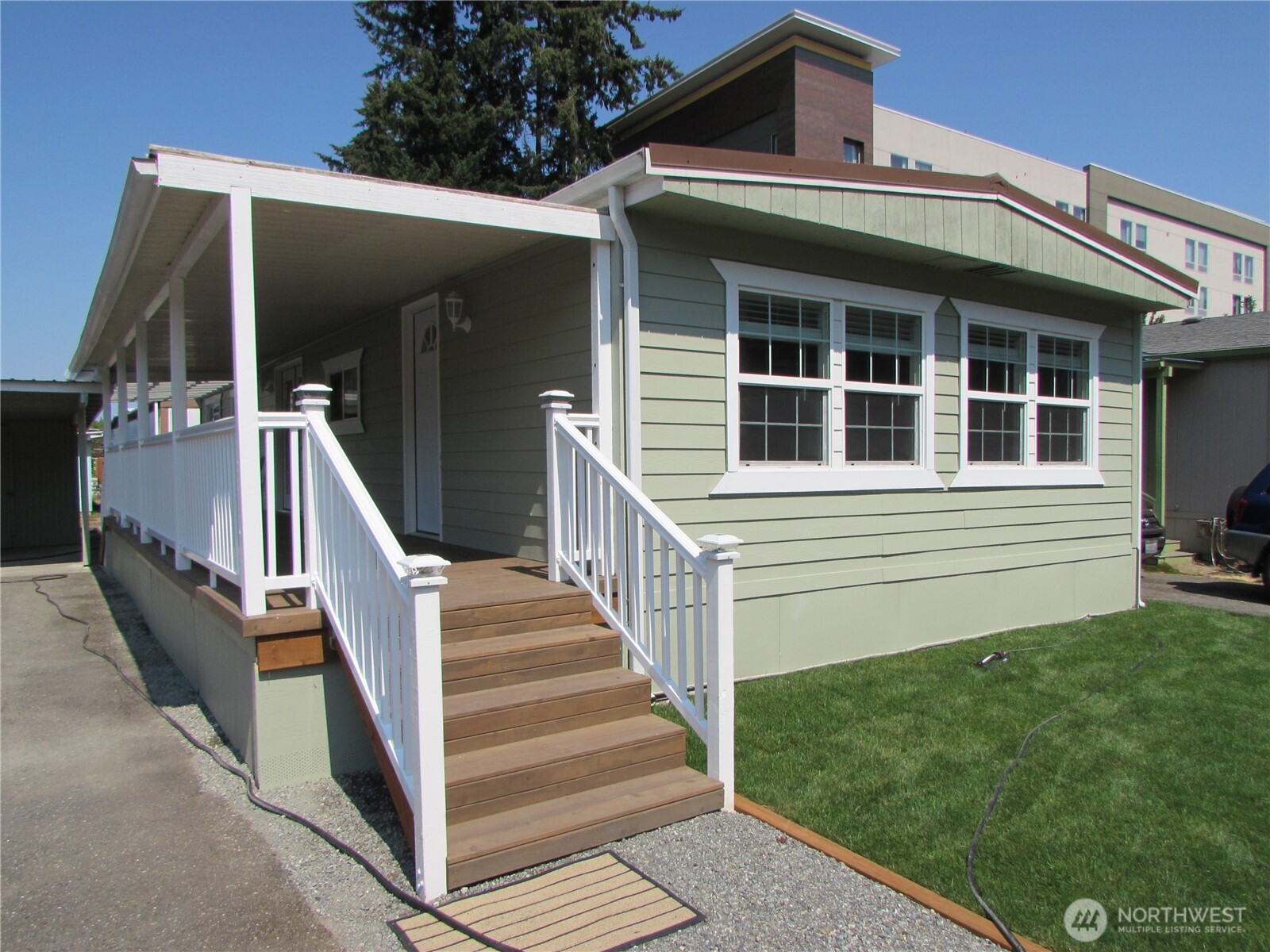 11424 36TH Drive NE #98