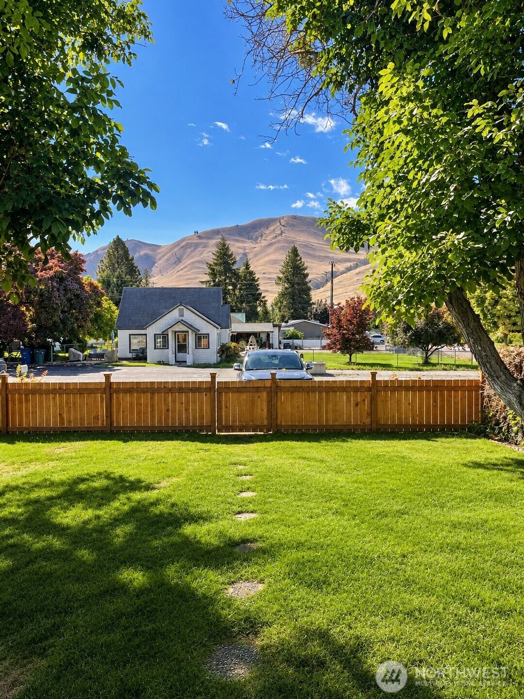 507 E Wapato Avenue