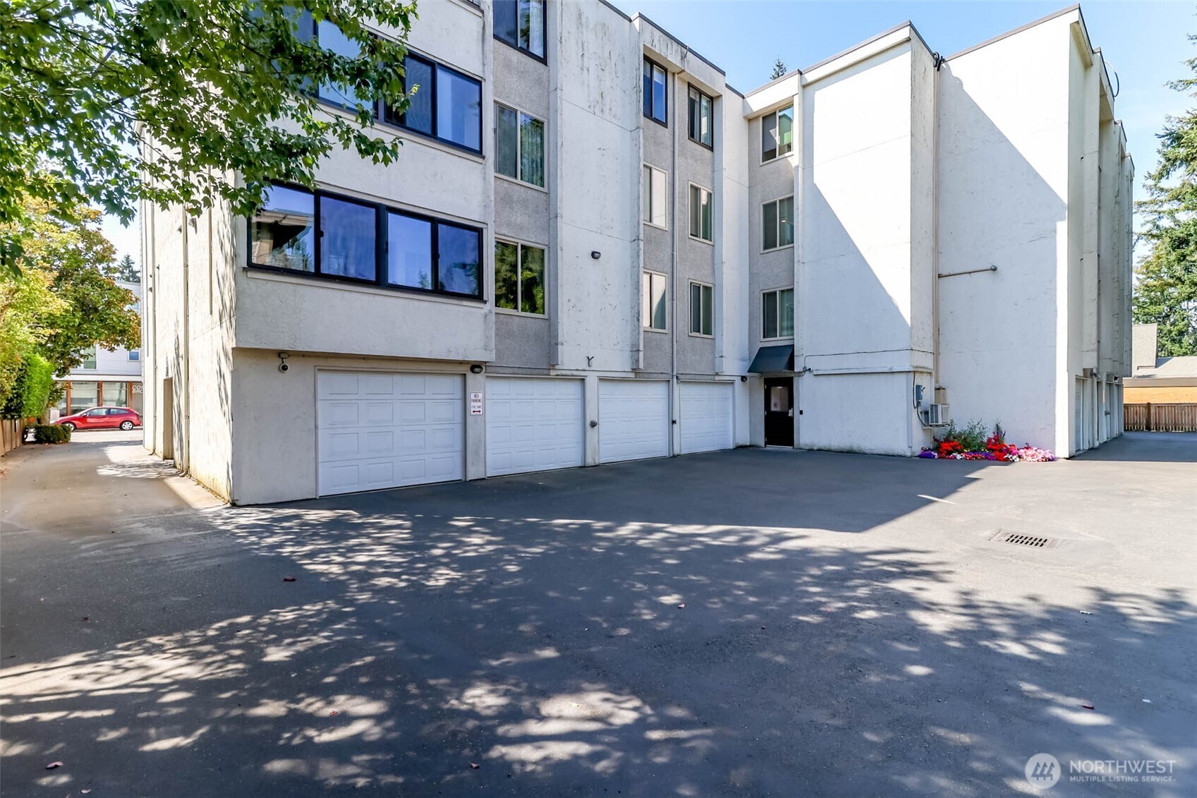 132 N 132nd Street #204