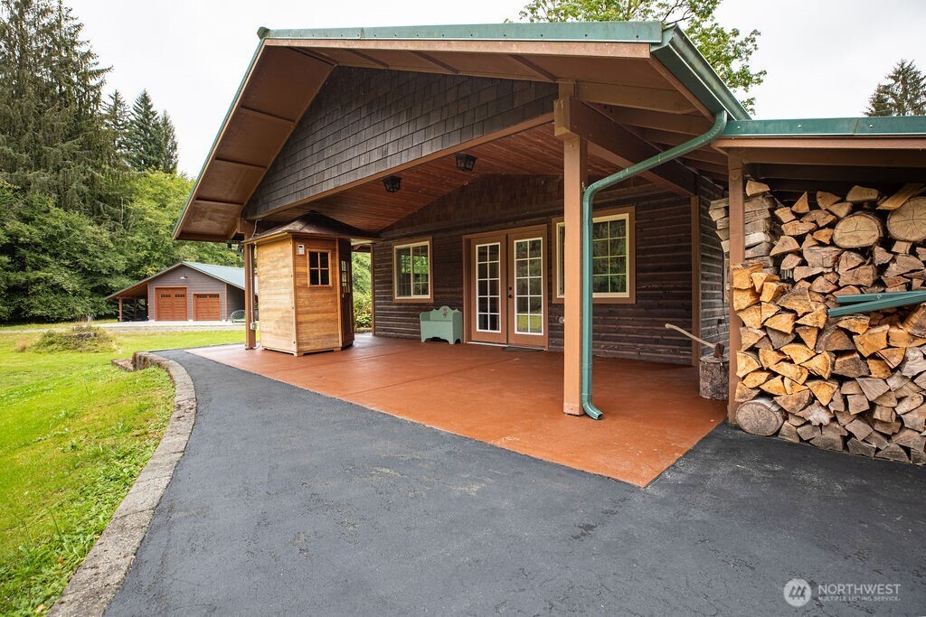 2298 Undie Road