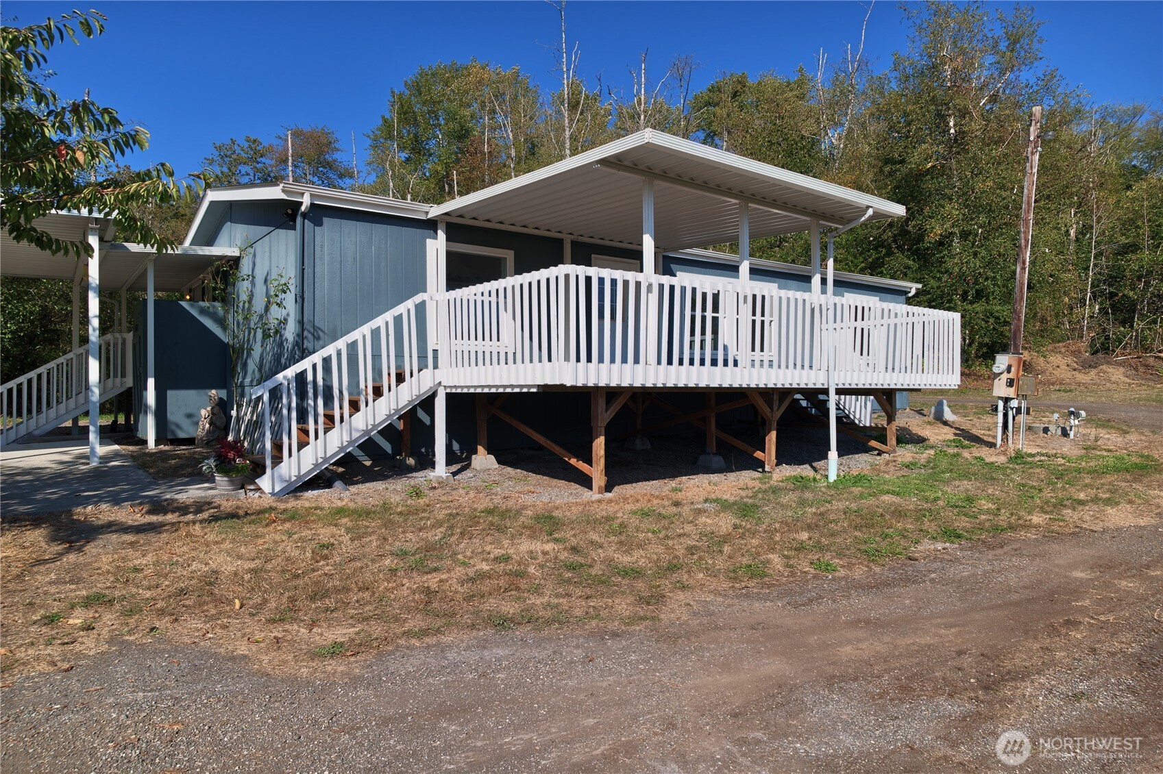 1877 Old Hwy 99 North Road — home for sale