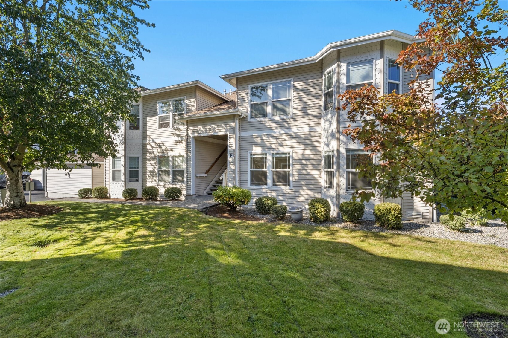 10025 9th Avenue W #E102