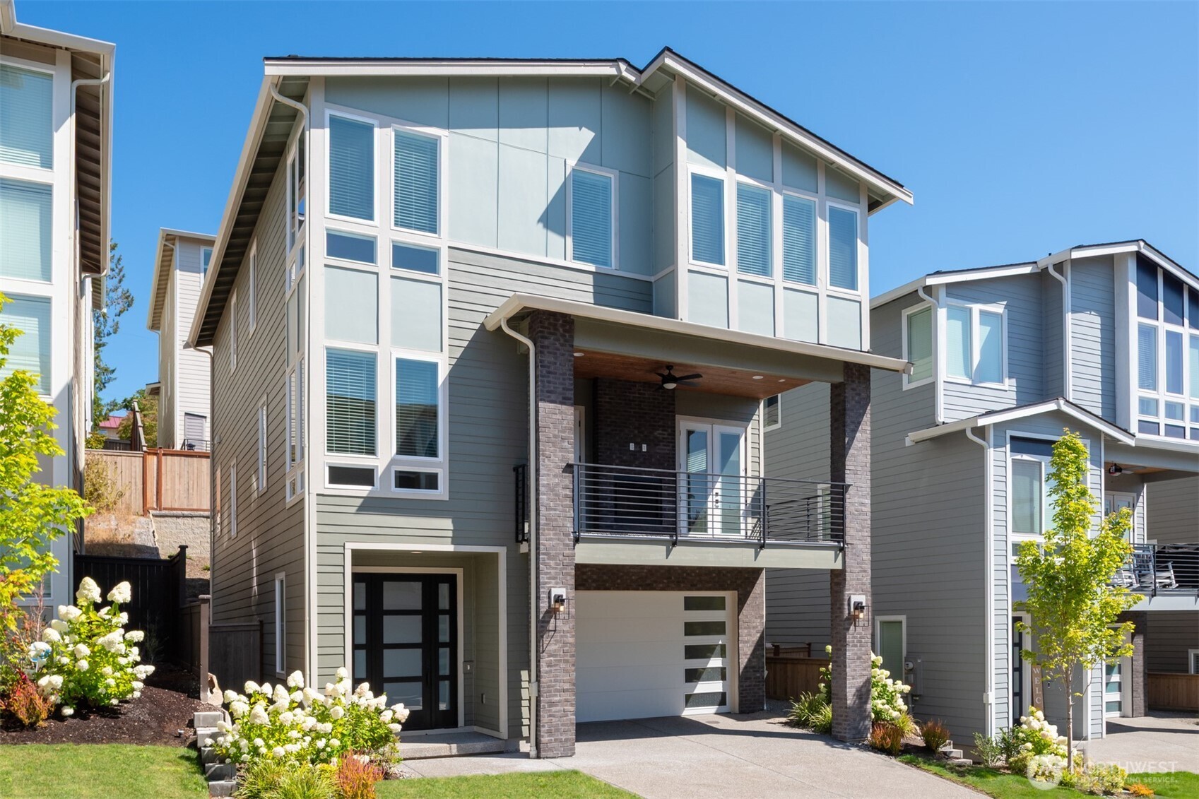 7544 S 129th Place