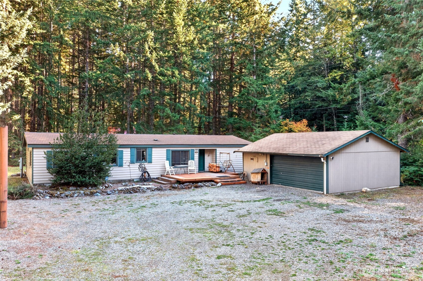 16211 Hackamore Way E — home for sale