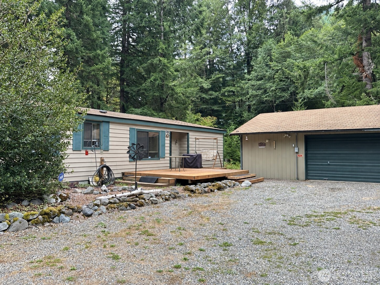 16211 Hackamore Way E — home for sale