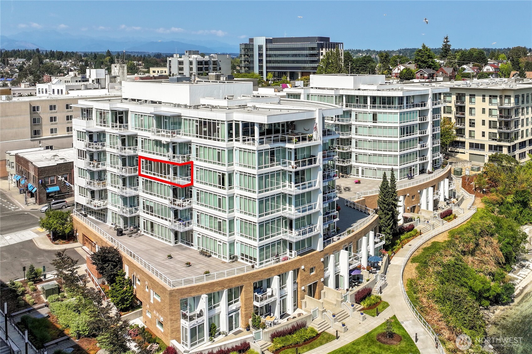 320 Washington Avenue #C404