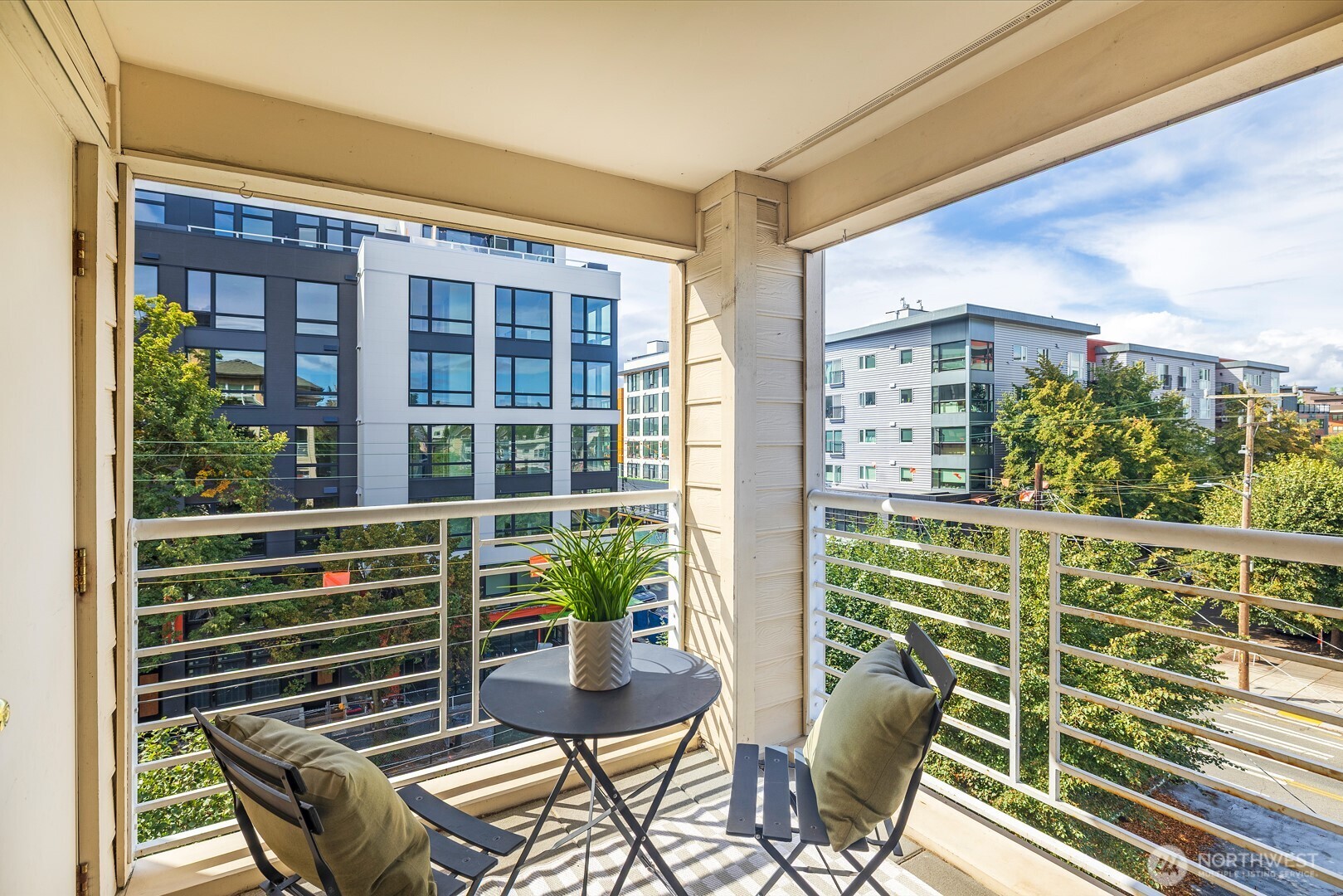 1762 NW 57th Street #403