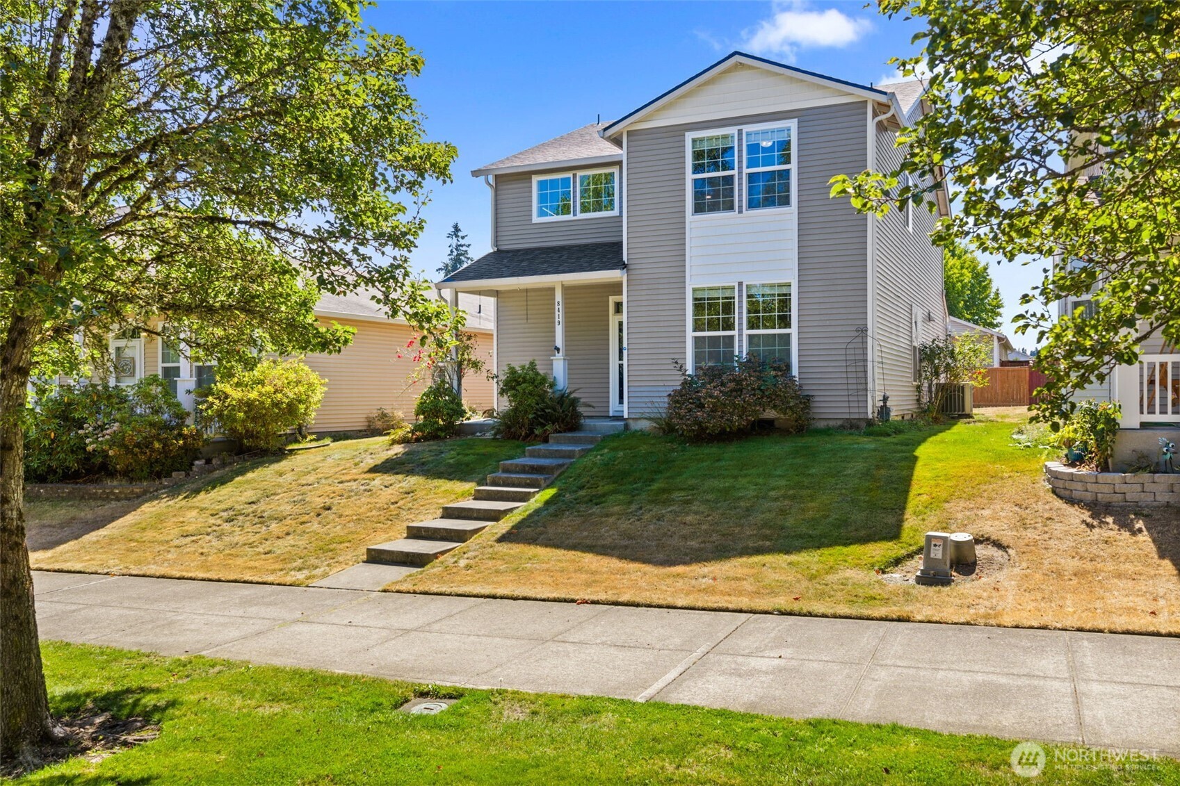 8419 15th Avenue SE