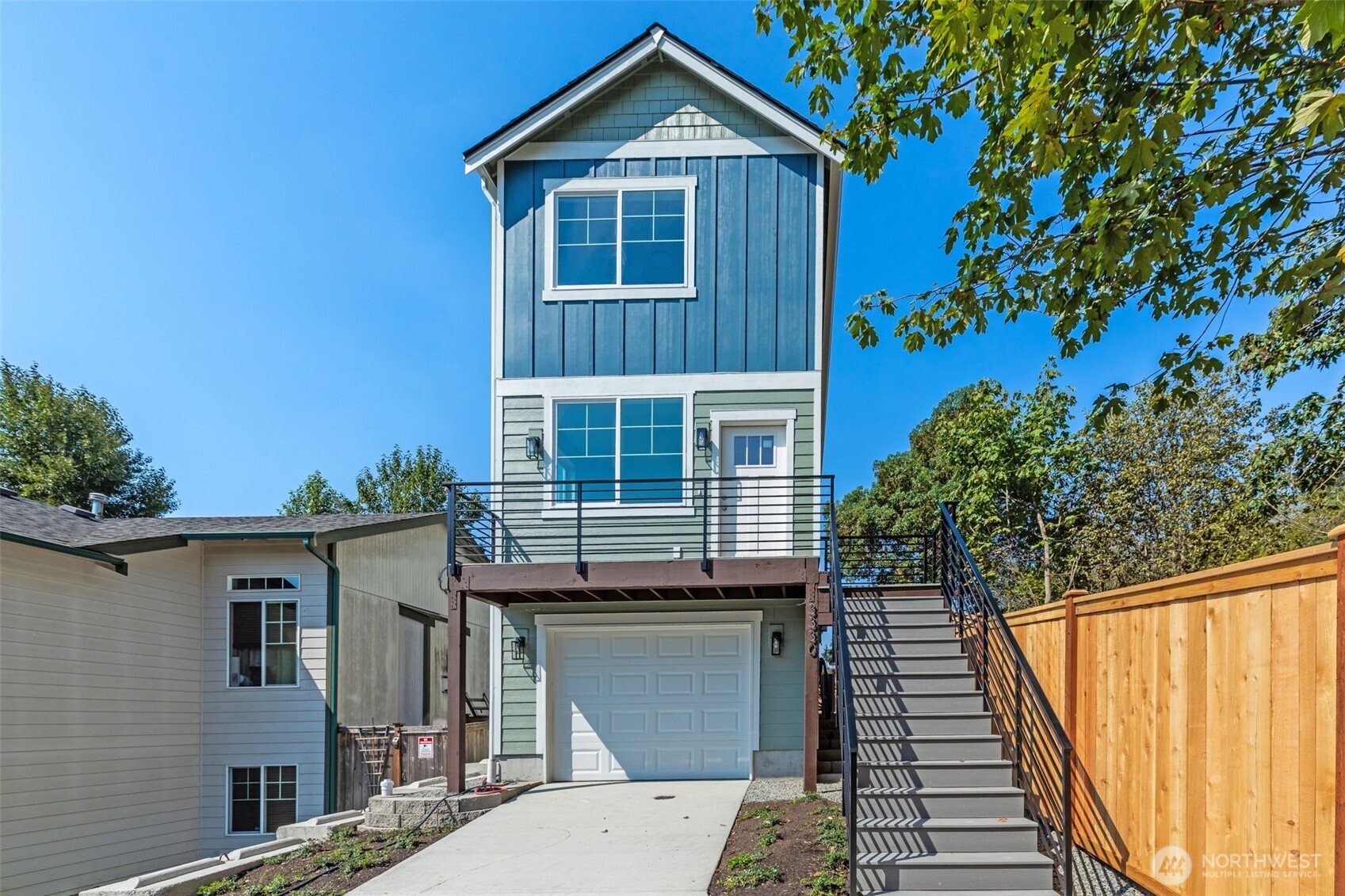 3330 58th Avenue NE