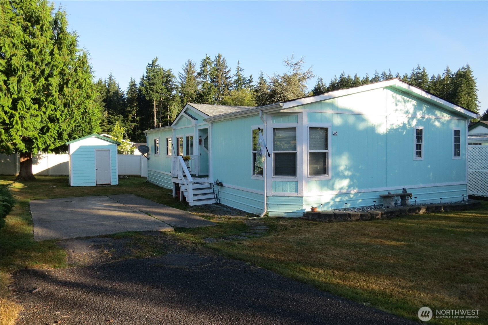 1019 Stanford Drive #20