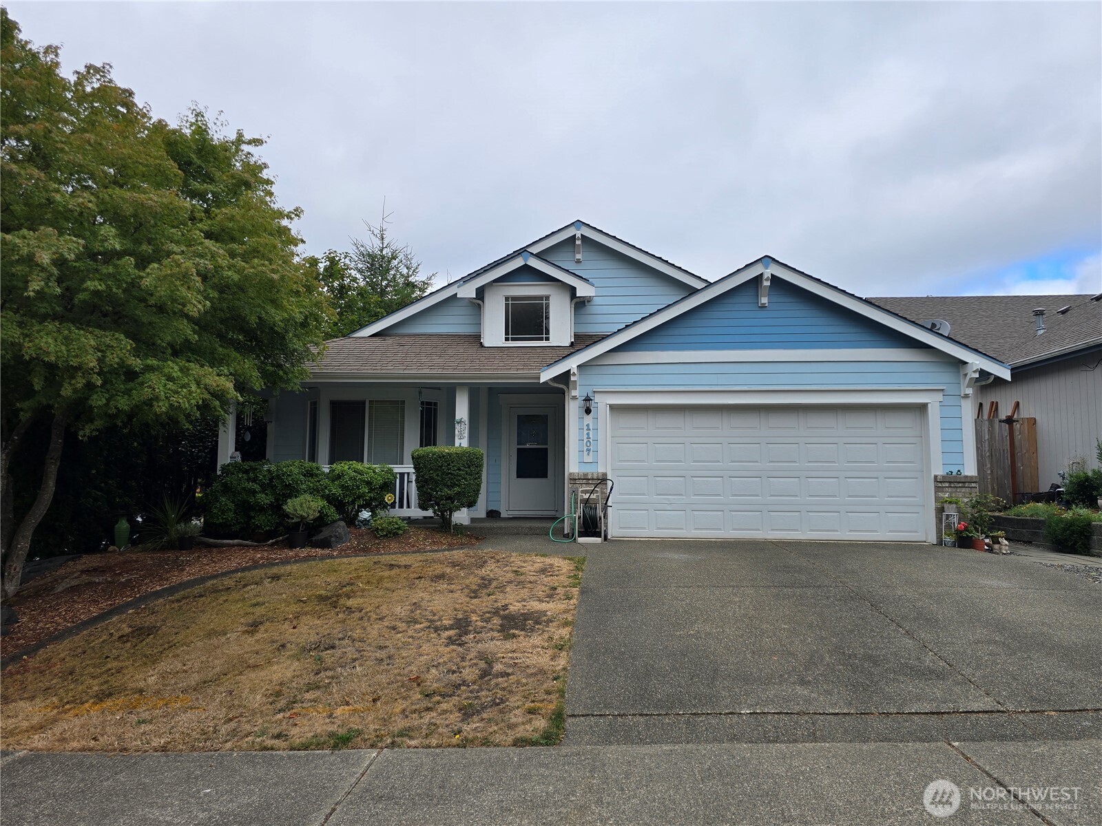 1107 Georgetowne Drive NE
