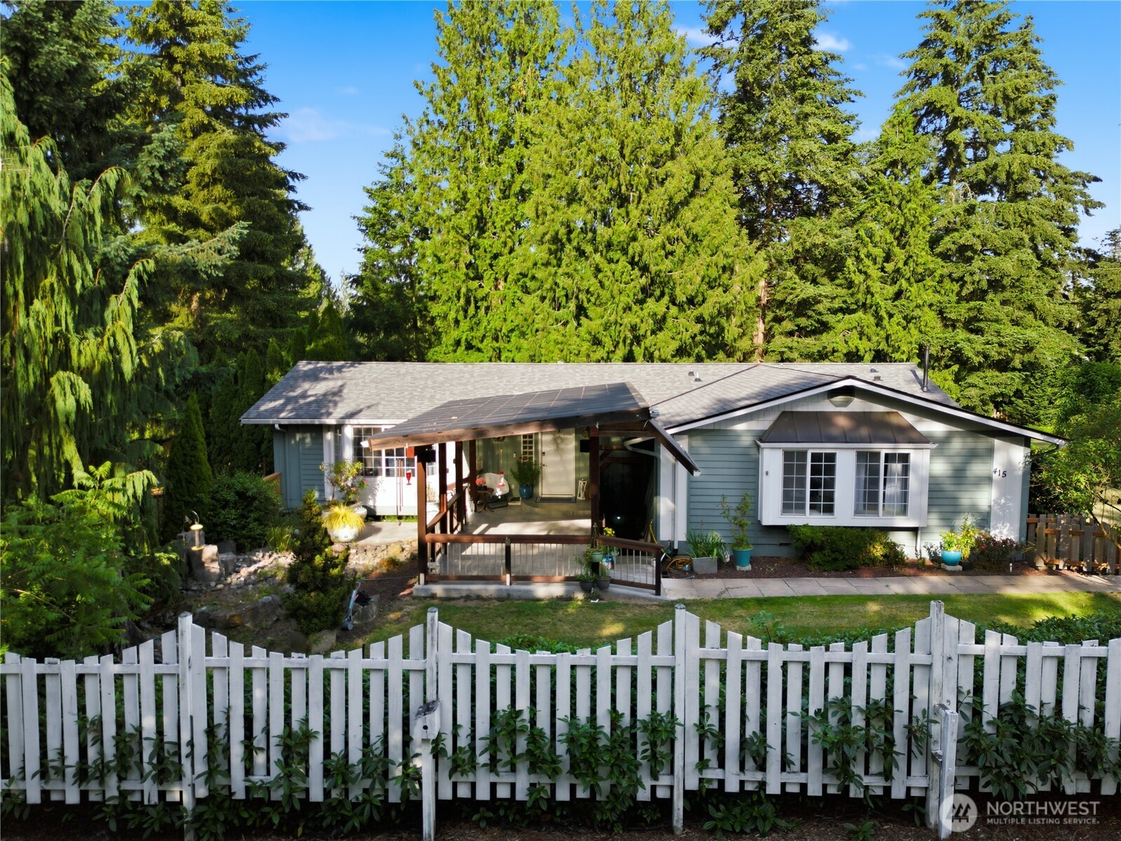 415 118th Avenue E — home for sale