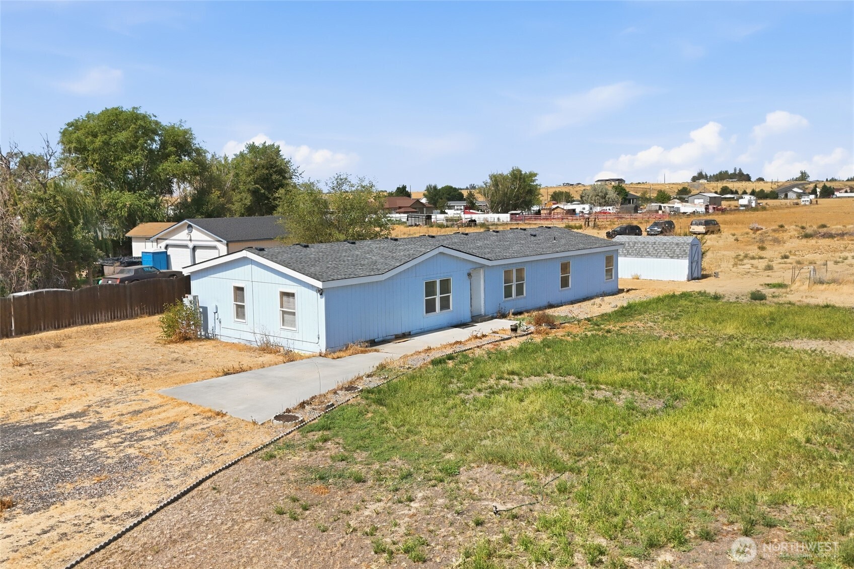 6102 Road 3 NE