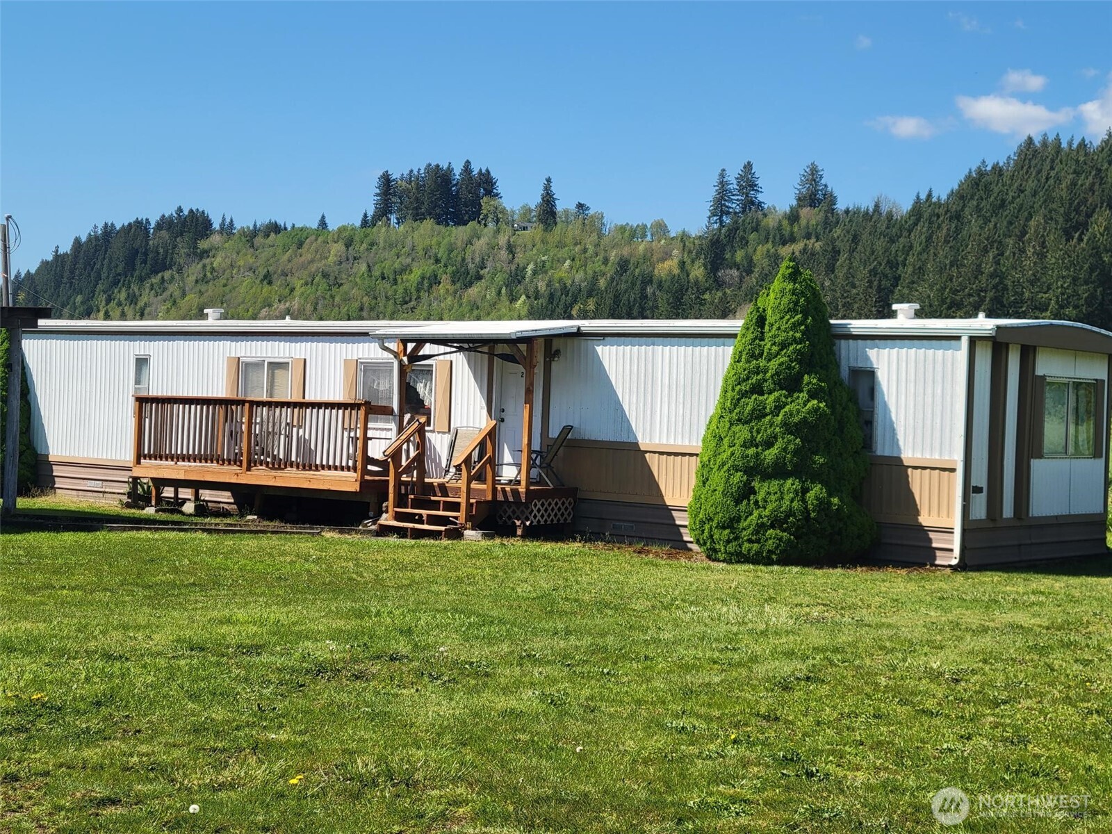160 Mossyrock Road W