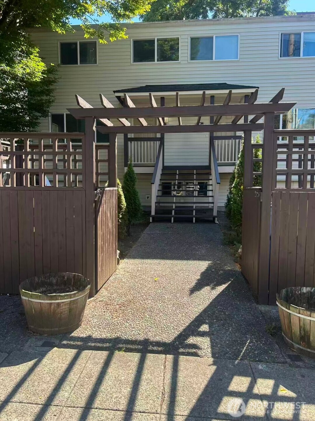 2357 NW 65th