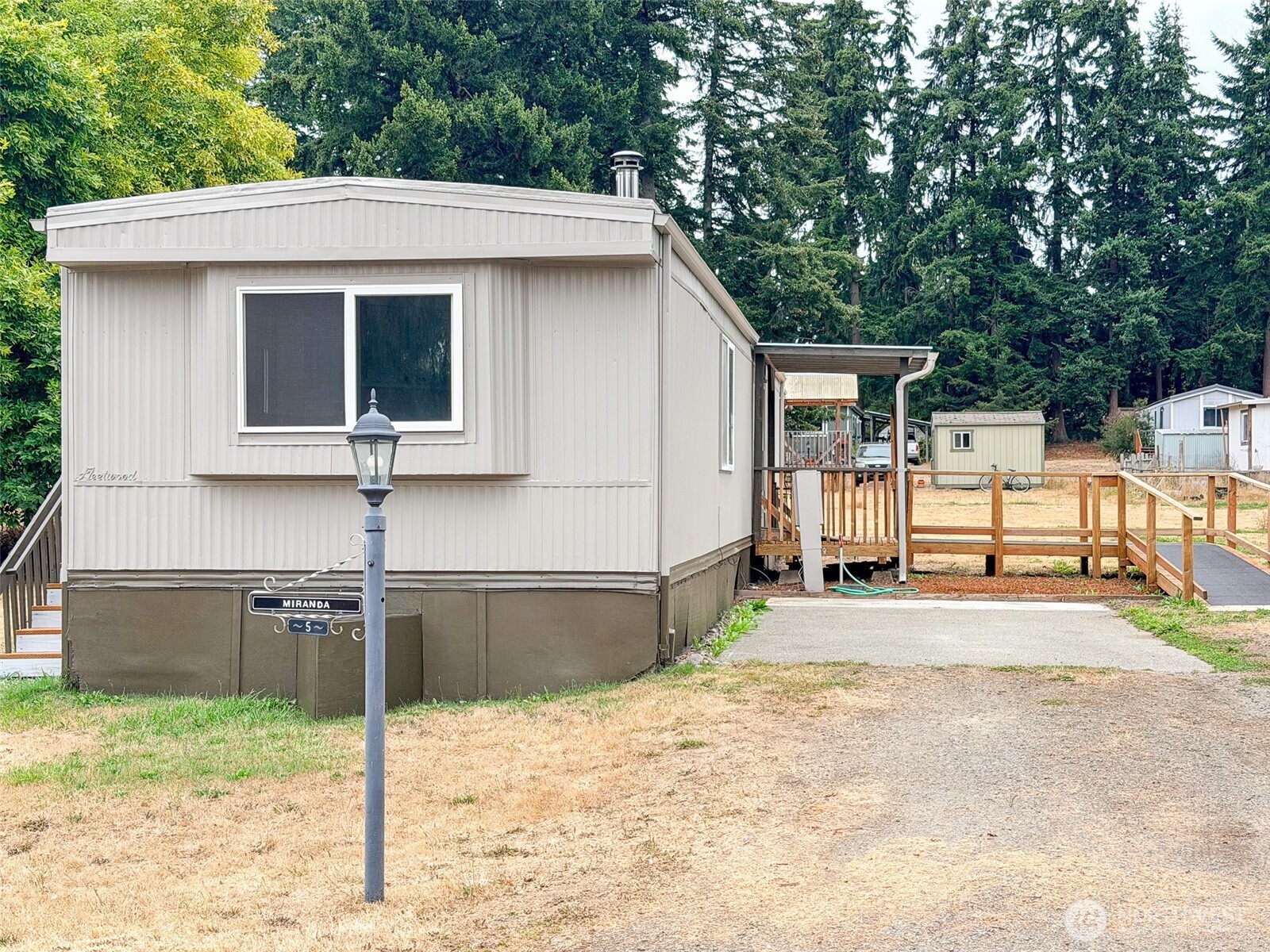 611 Cedar Drive #5