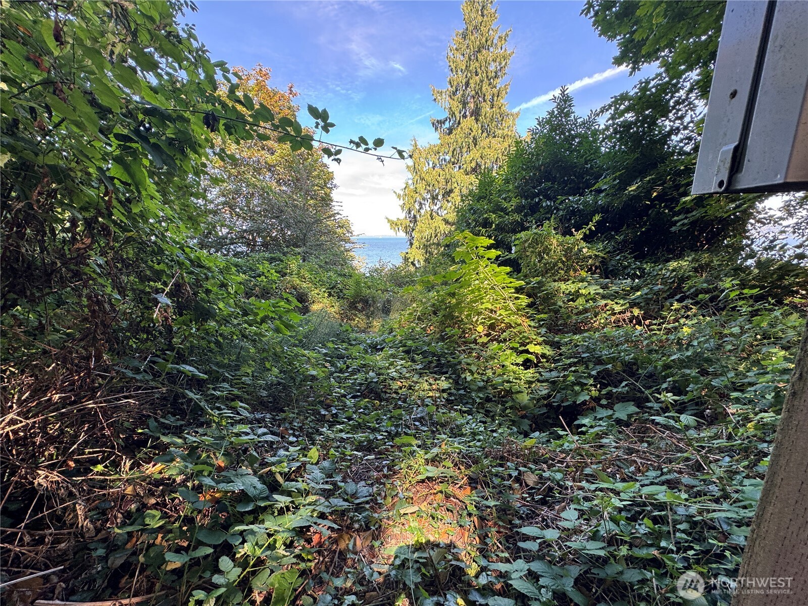 11002 Vashon Highway SW