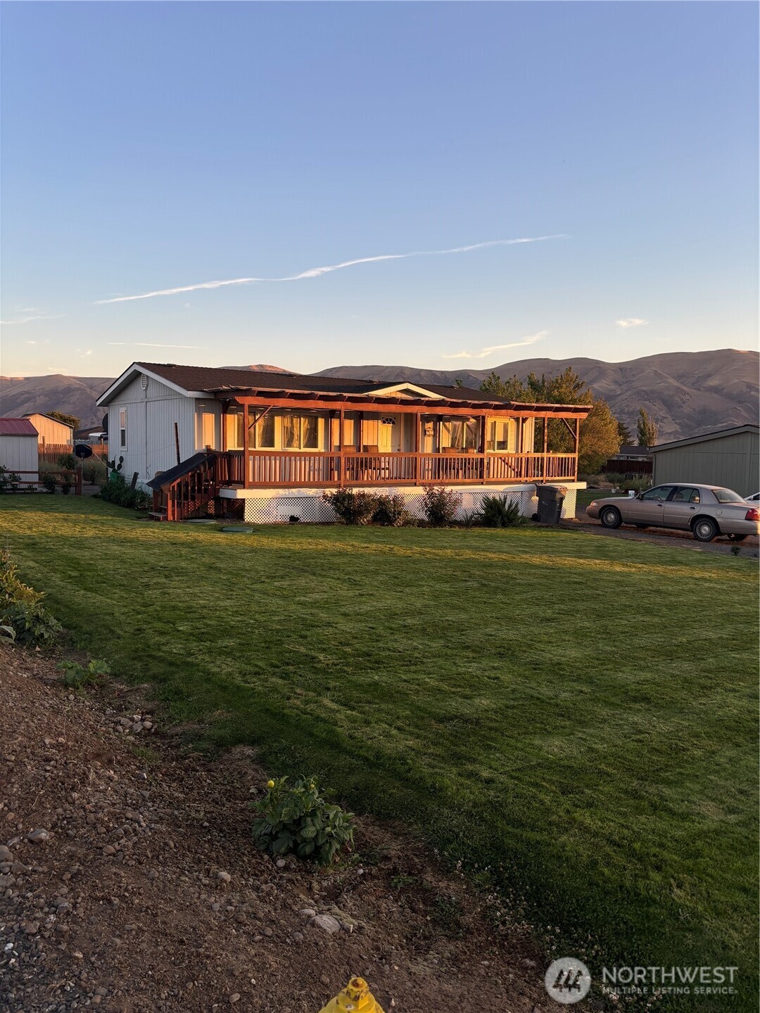 415 Spring Circle SW