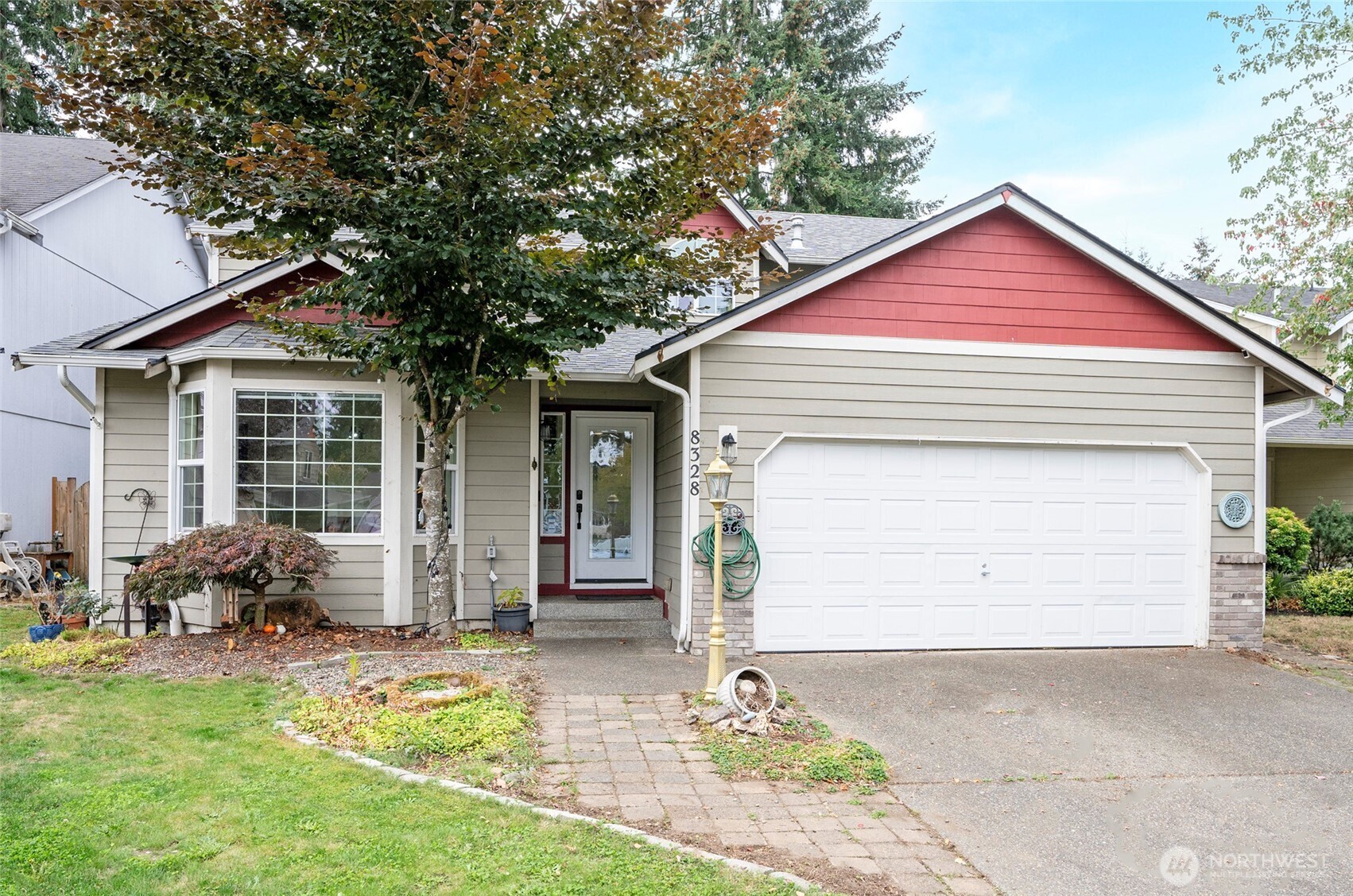 8328 49th Loop SE