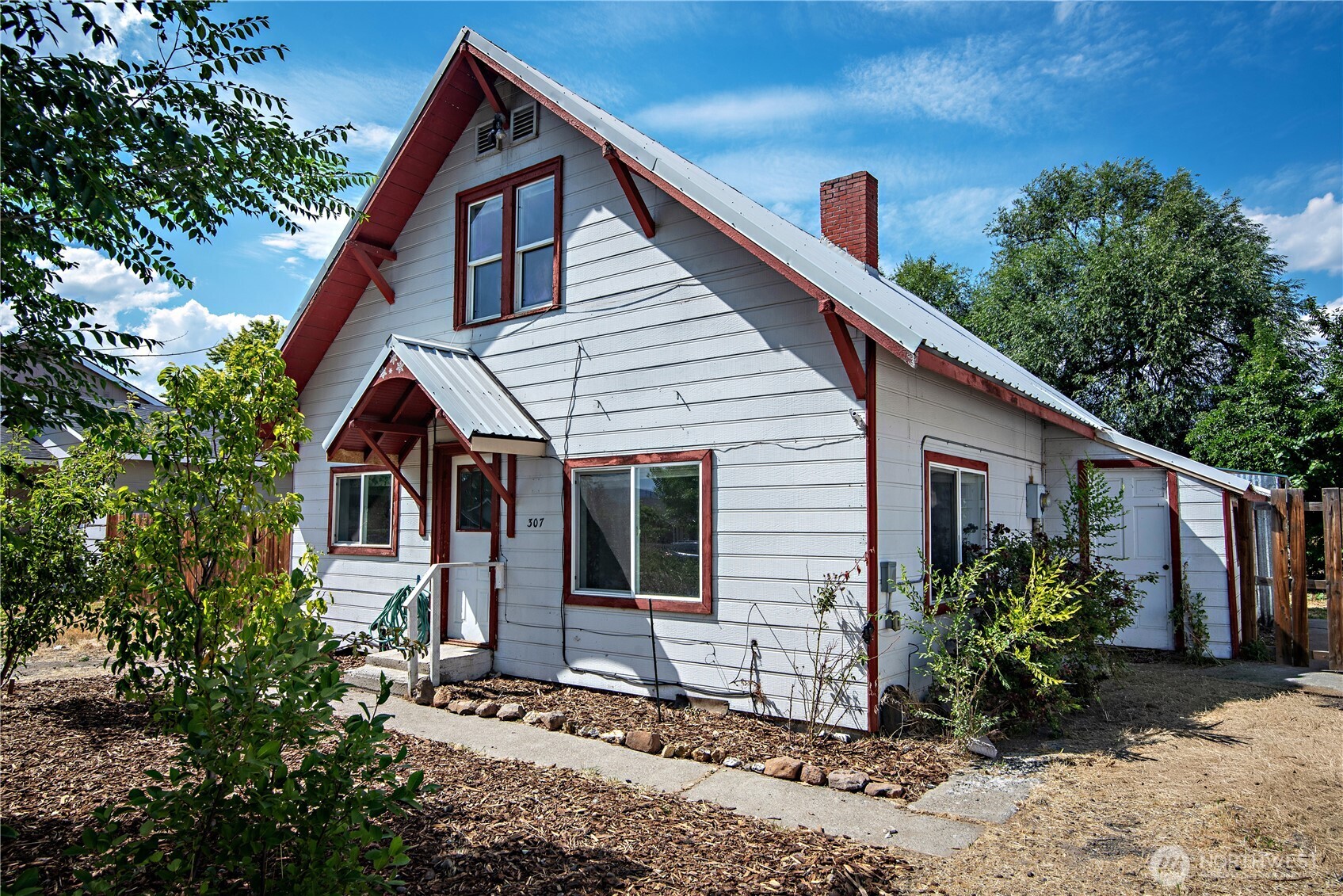 307 W 14th Avenue