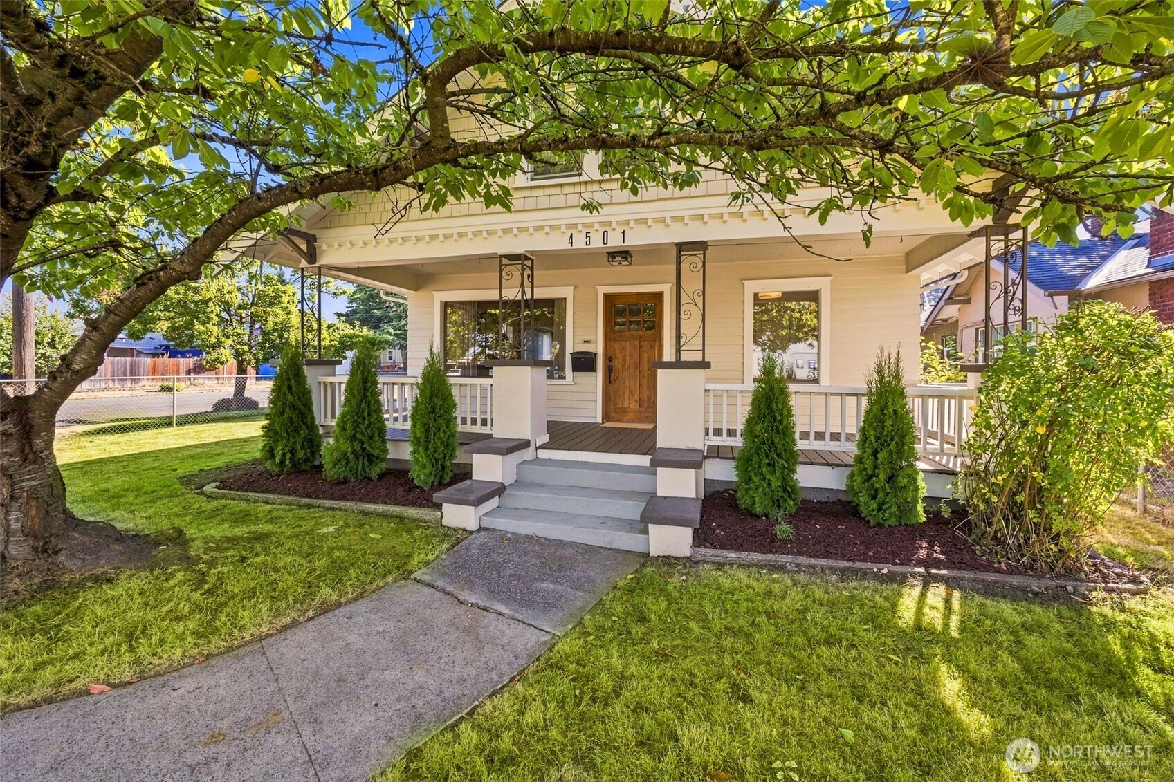 4501 Pacific Avenue