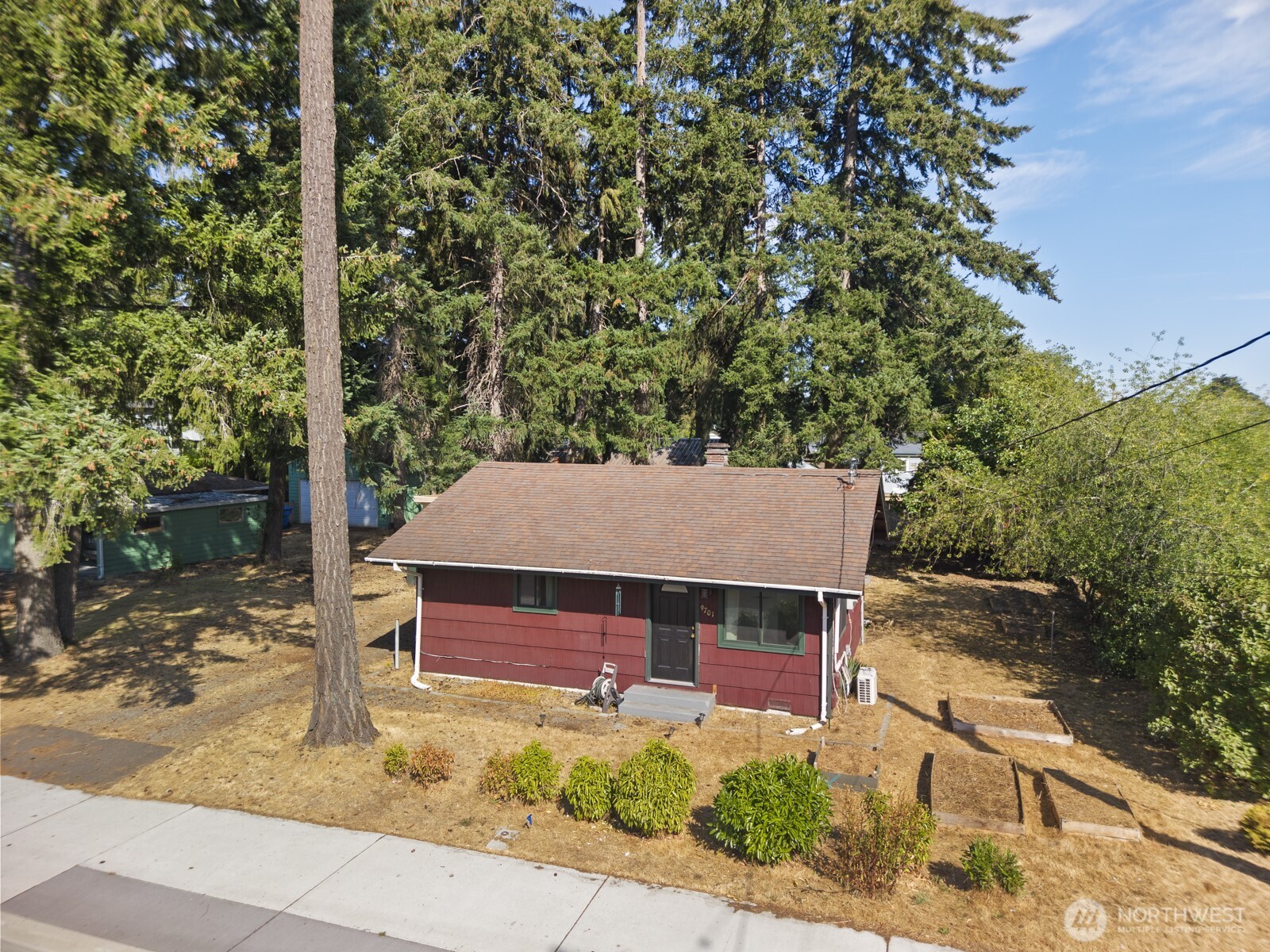 9701 Hipkins Road SW