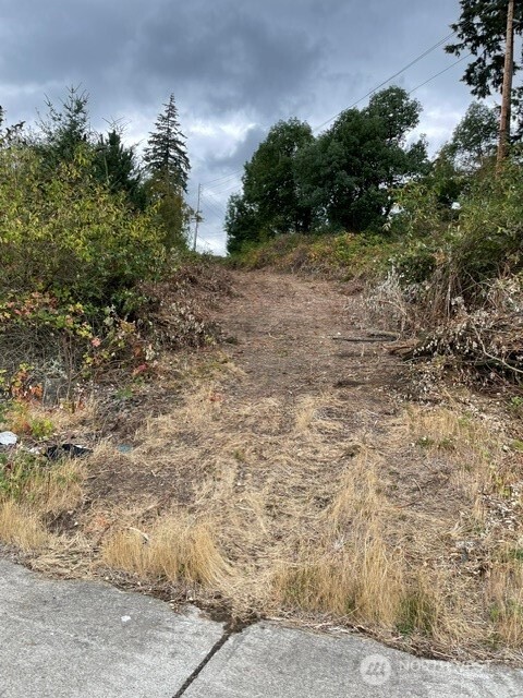 1657 Sound Ridge Drive