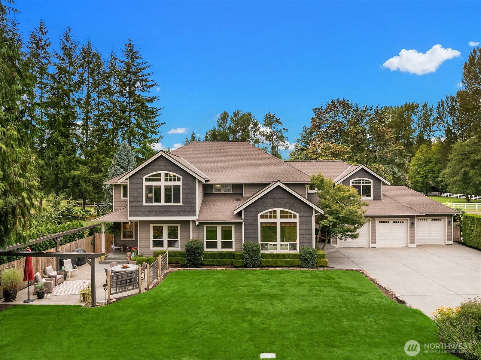 14738 Bear Creek Road NE