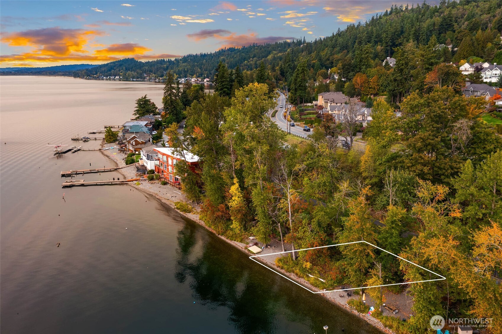 35753001 E Lake Sammamish Parkway
