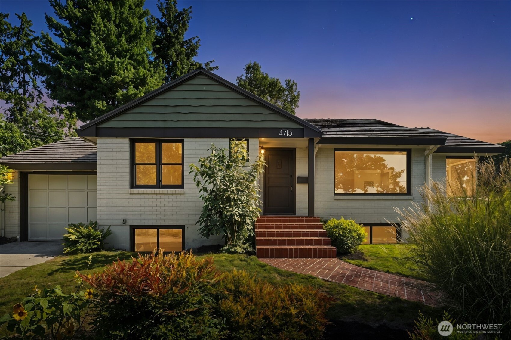4715 W Roberts Way — home for sale