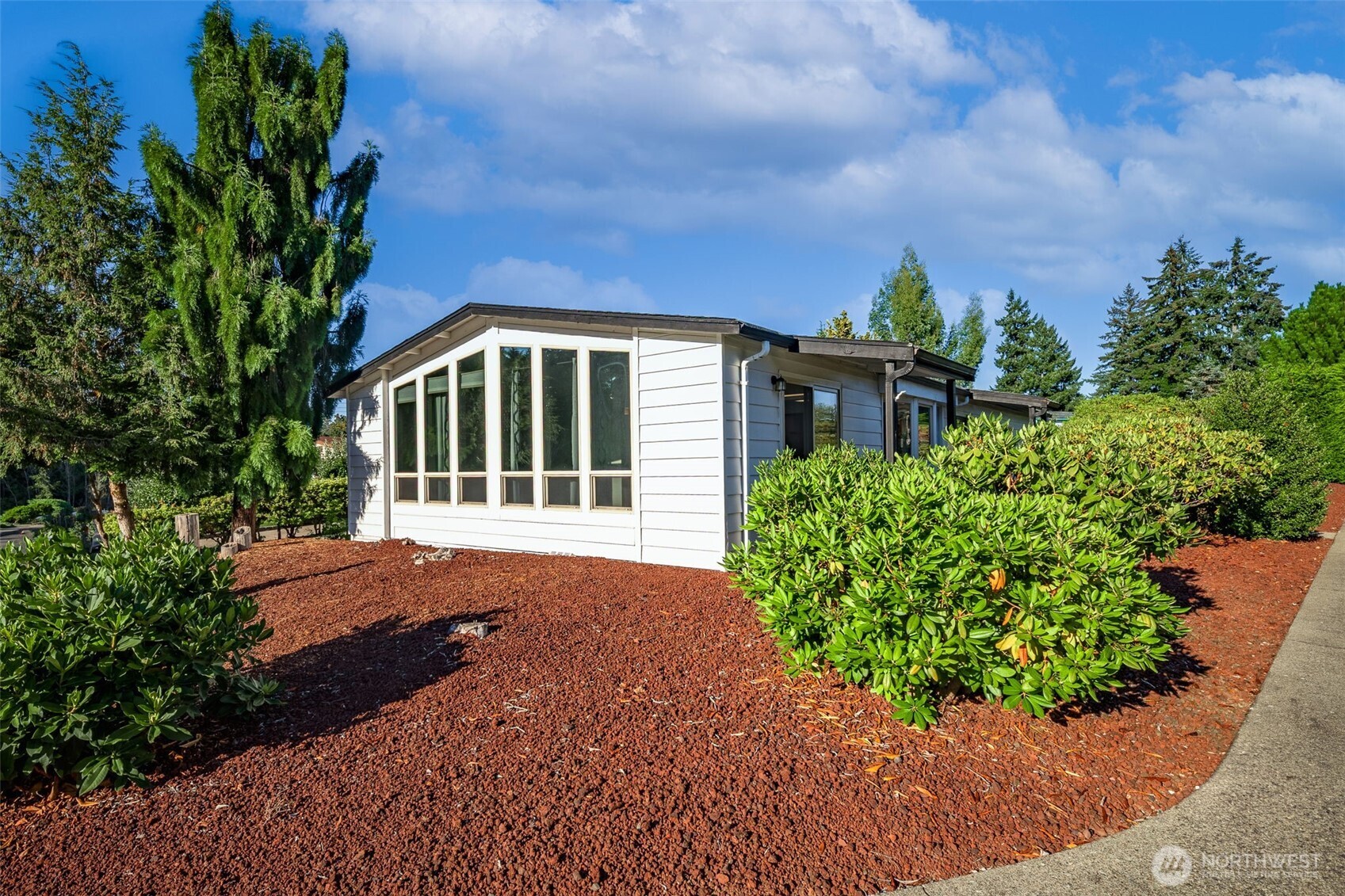 706 Dennis Street SE #11