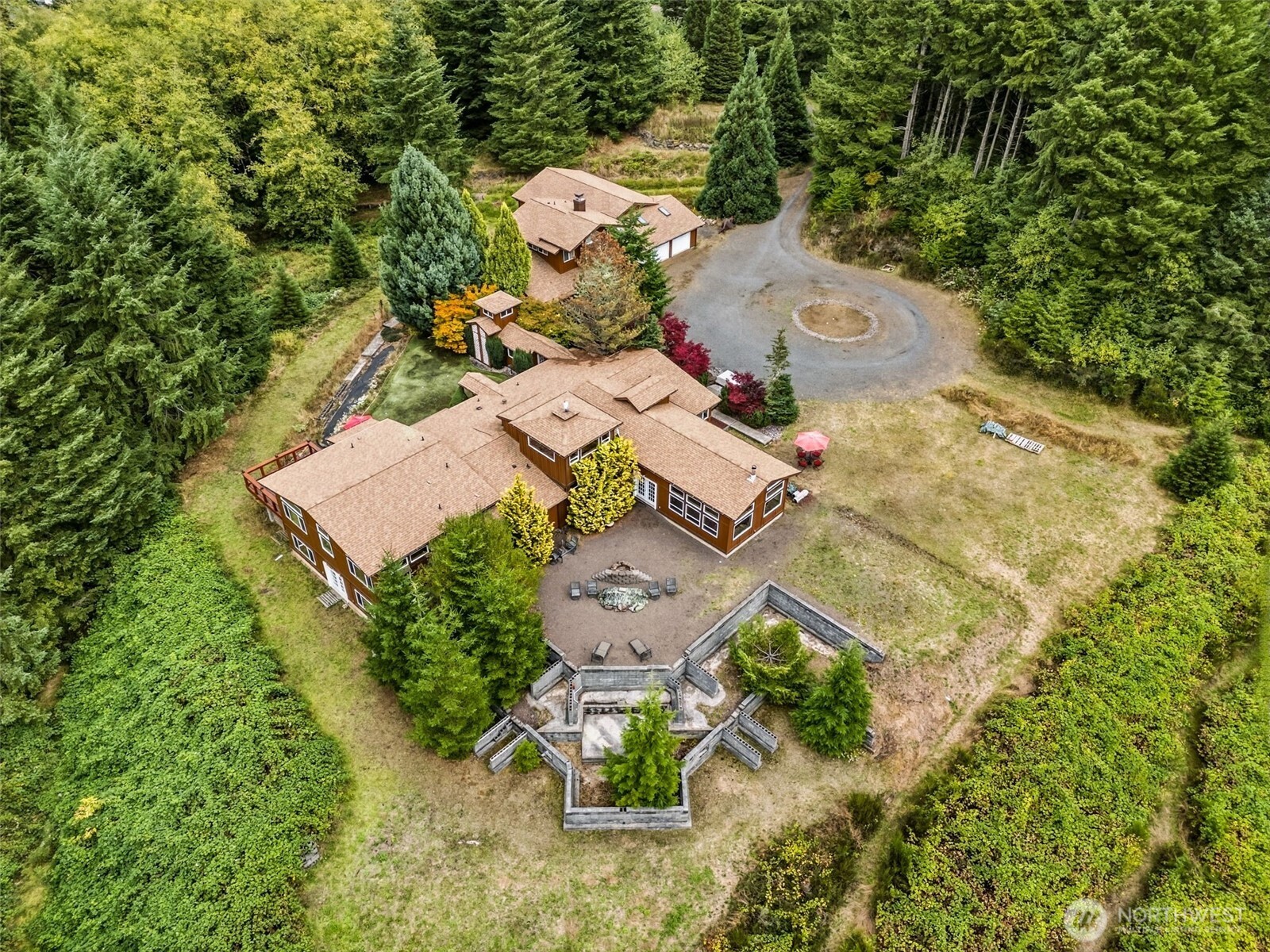 156 Peppermill Road