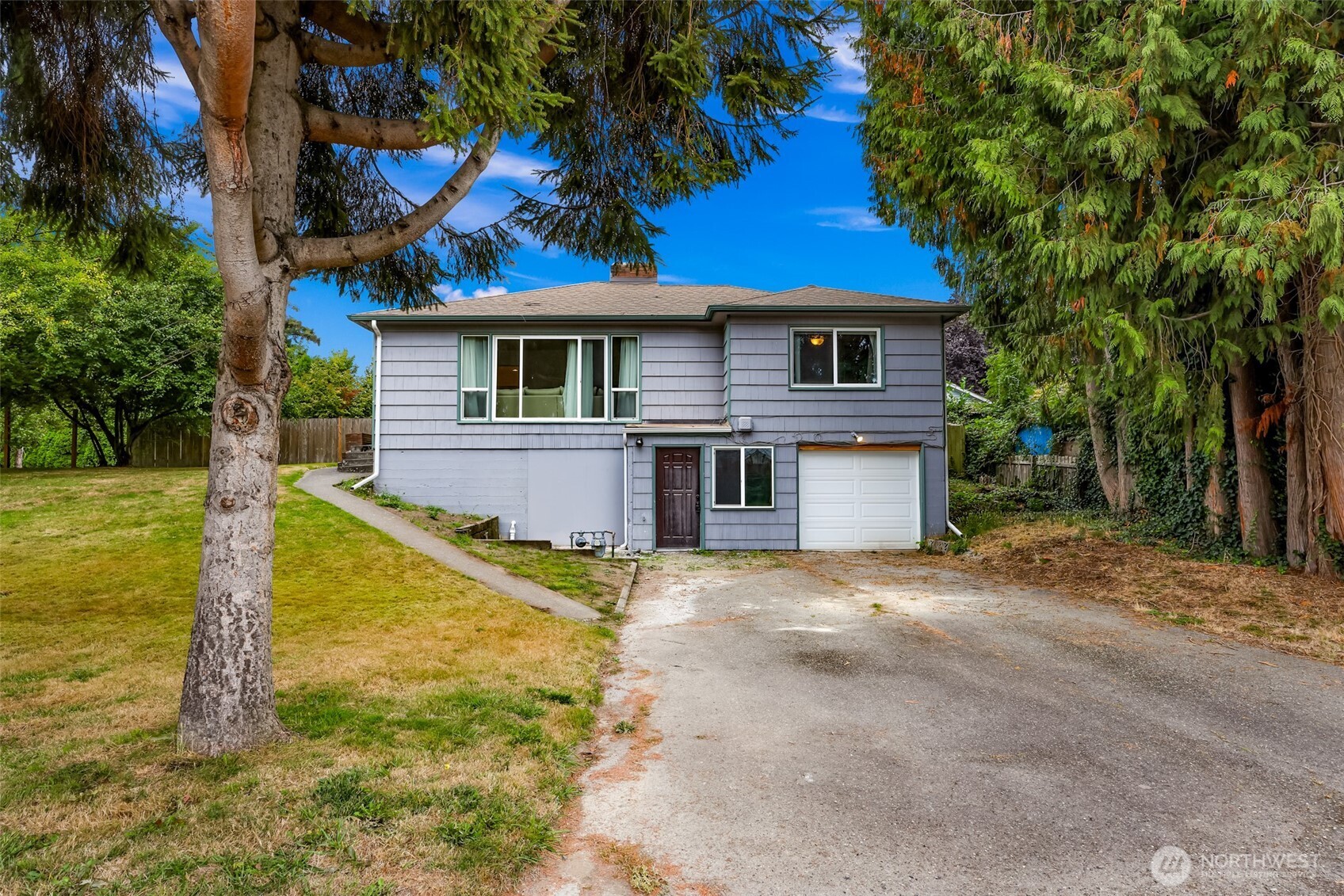 1016 Lincoln Street — home for sale