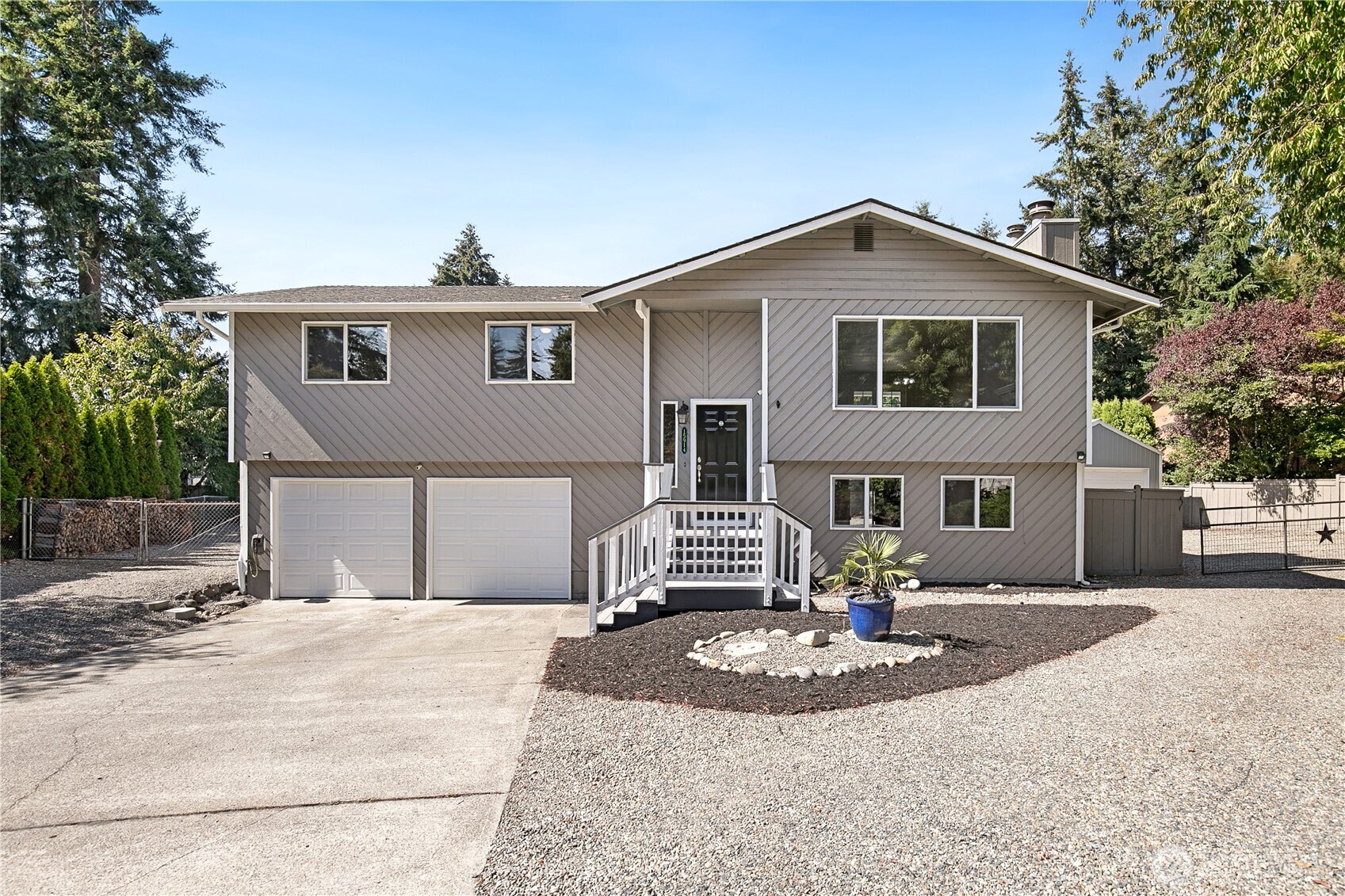15914 57th Avenue Ct E