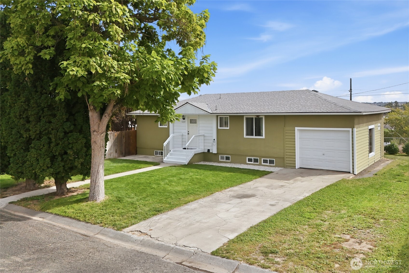 4289 Joann Drive NE