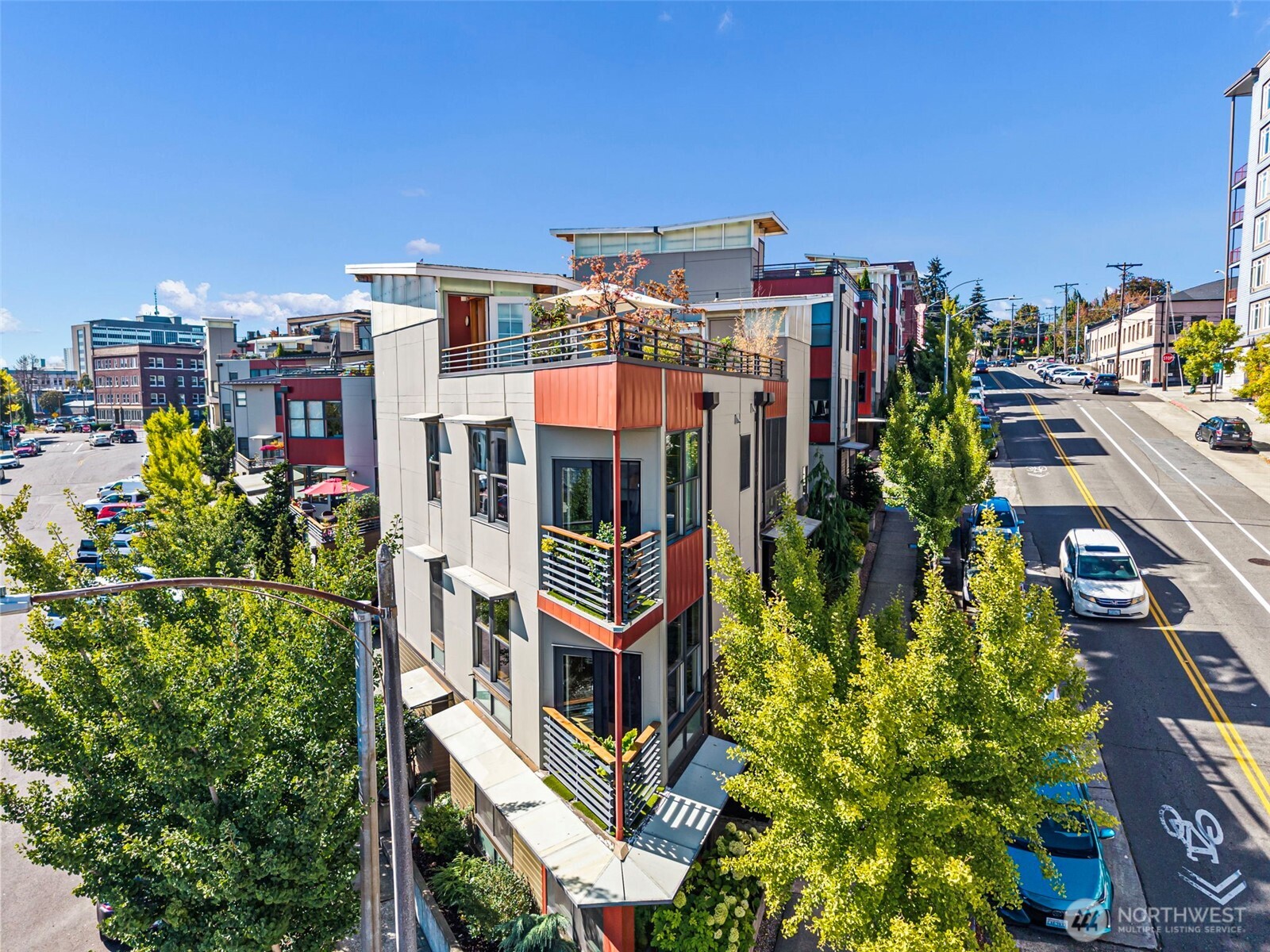 602 S Baker Street