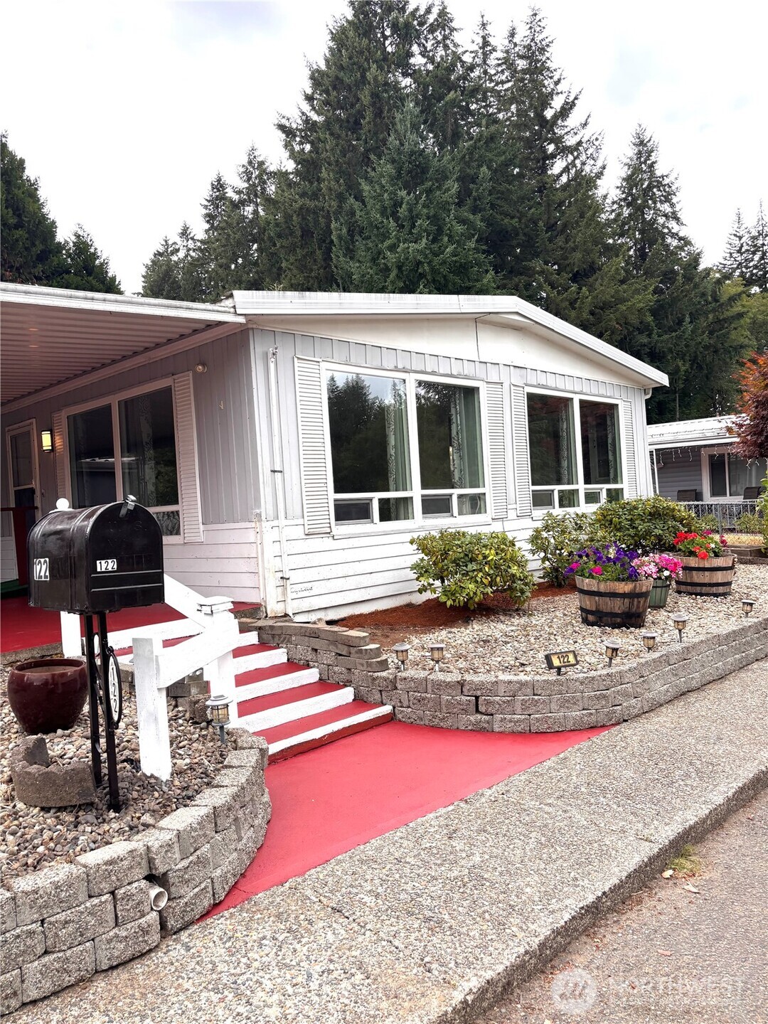 930 Trosper Road SW #122