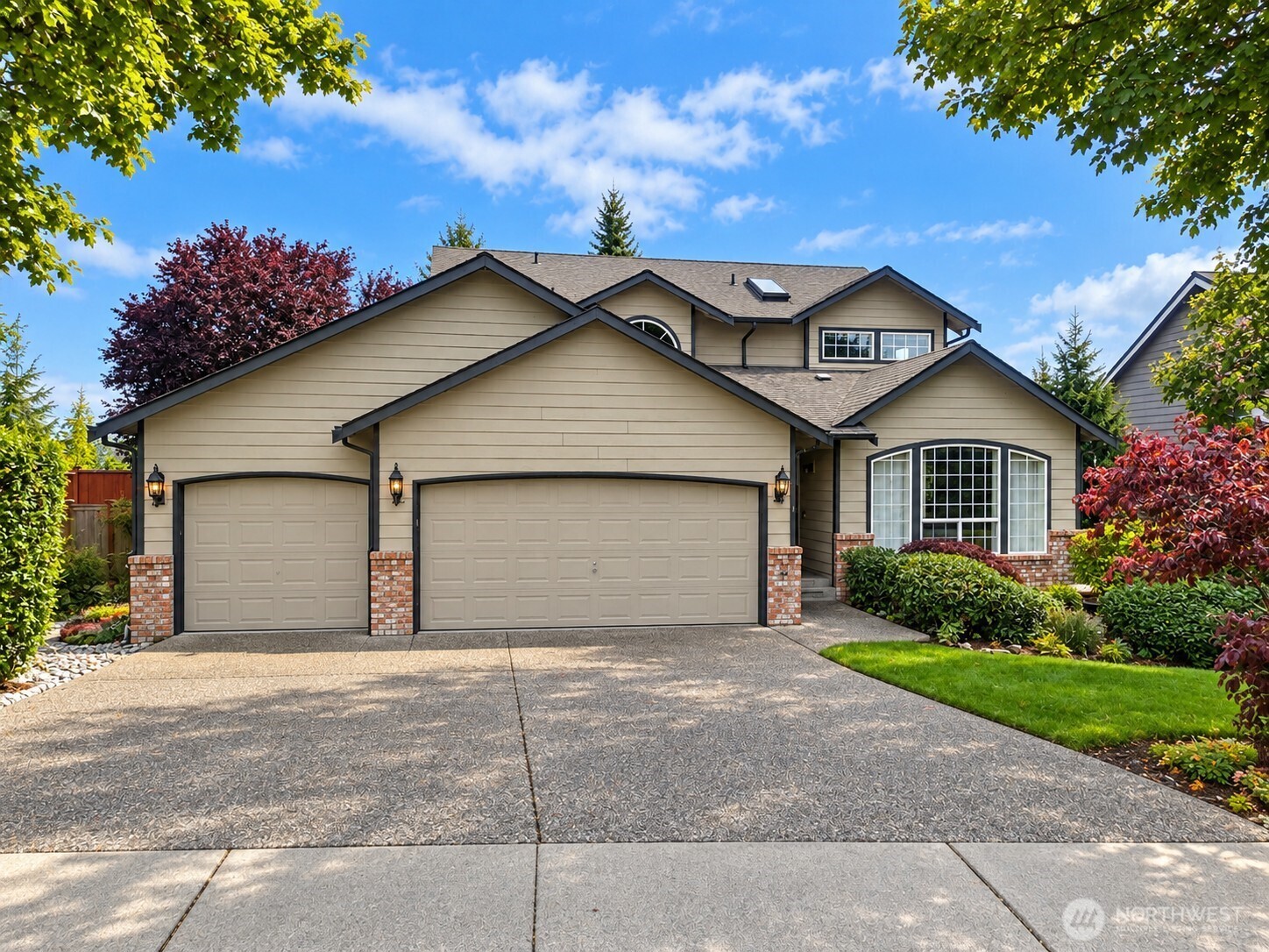 5119 Nathan Loop SE