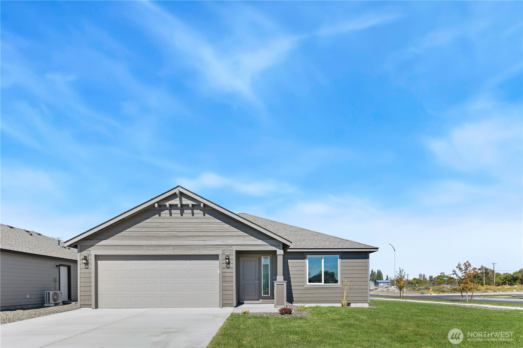 336 N Sandy Loop