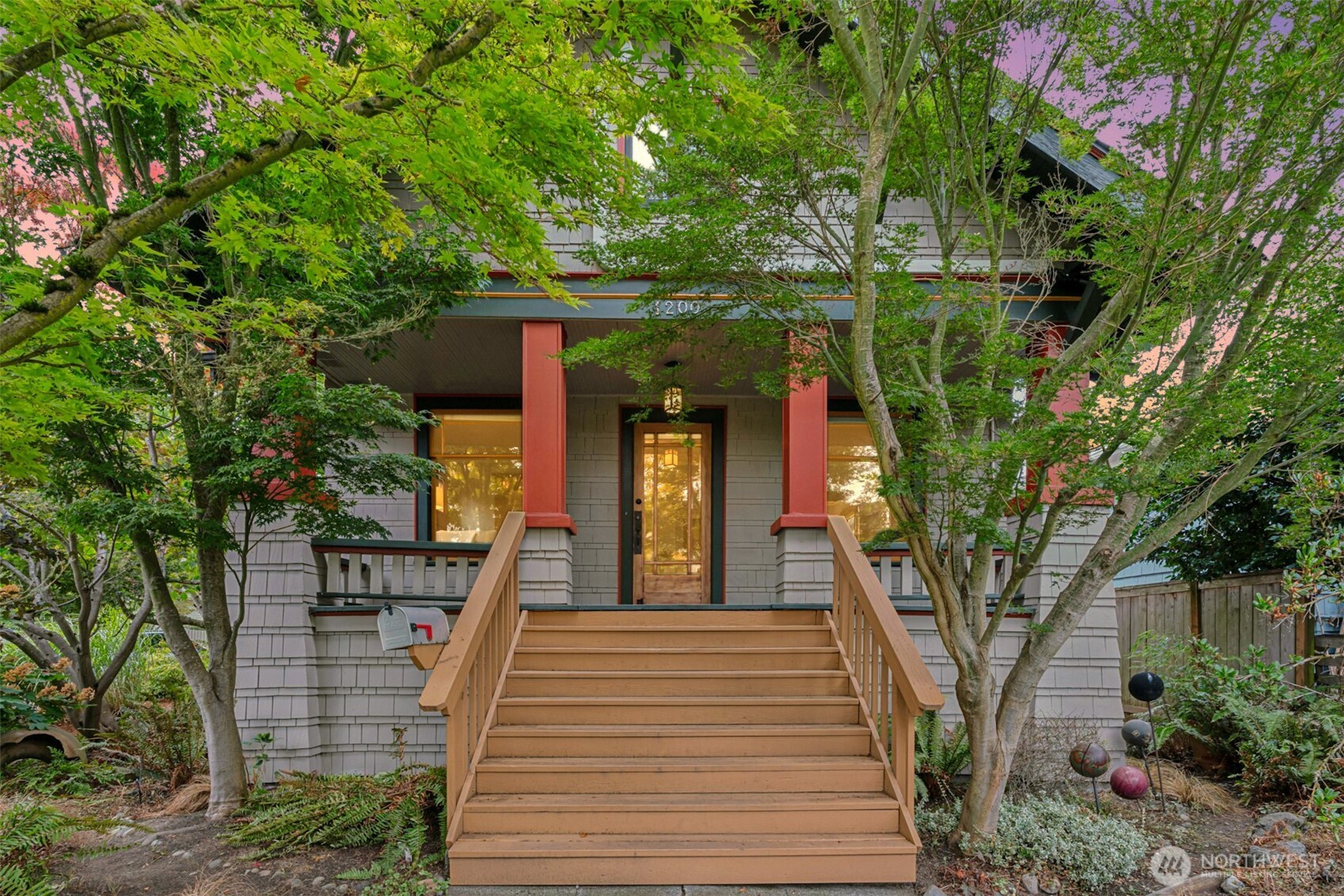 1200 N 44th Street