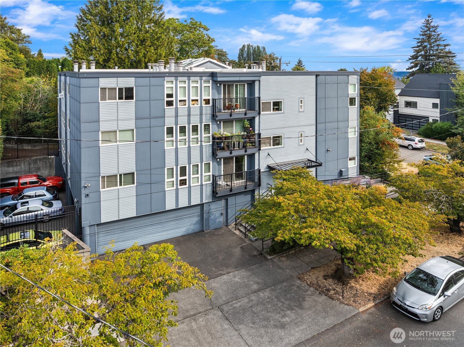 301 22nd Avenue E #1A