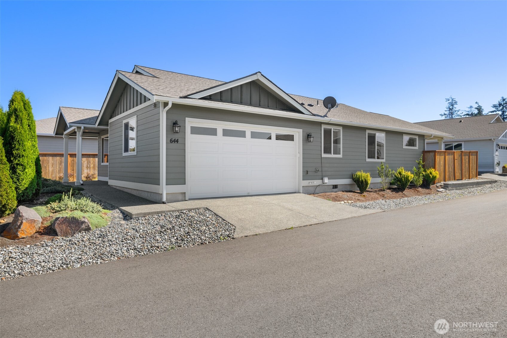 644 N Normande Lane