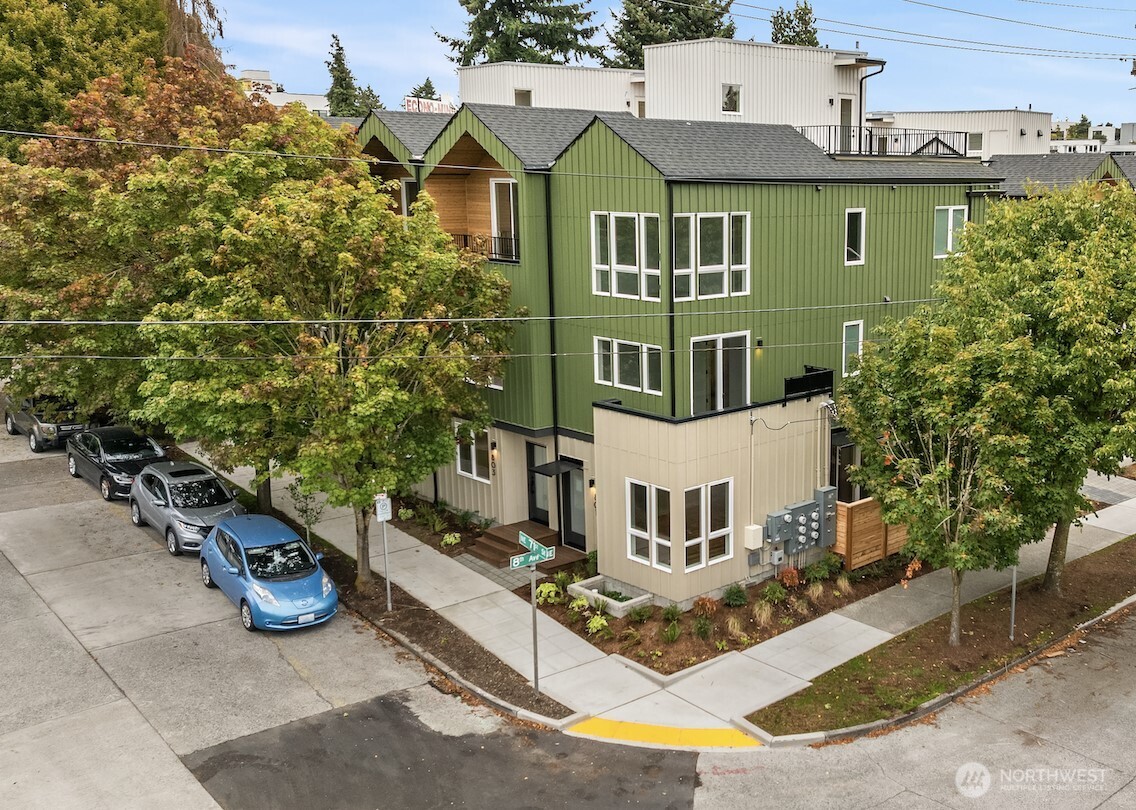805 NE 71st Street