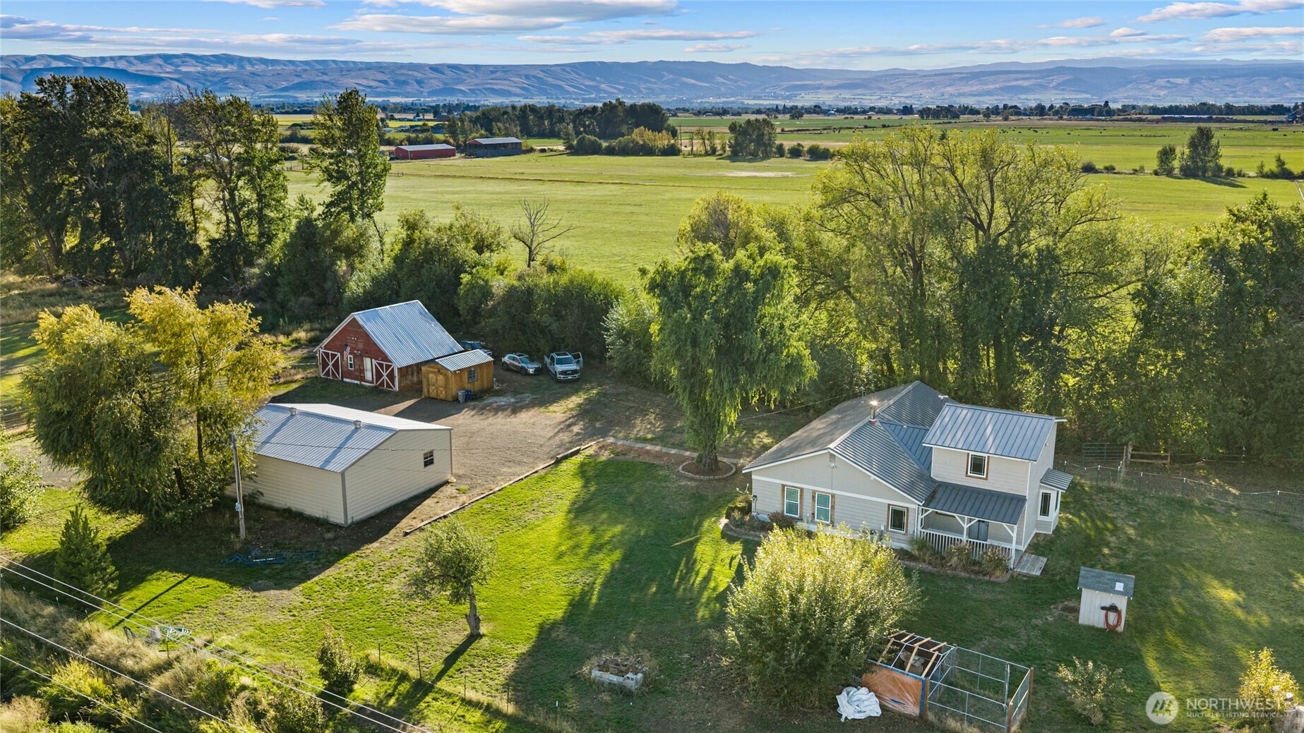 5351 Naneum Road — home for sale