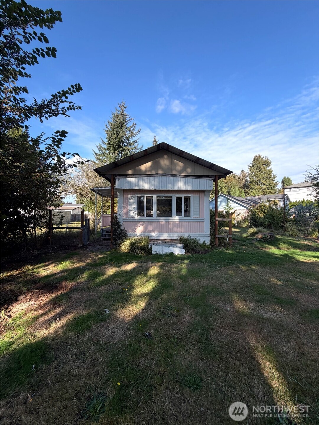 4563 SE Foss Road