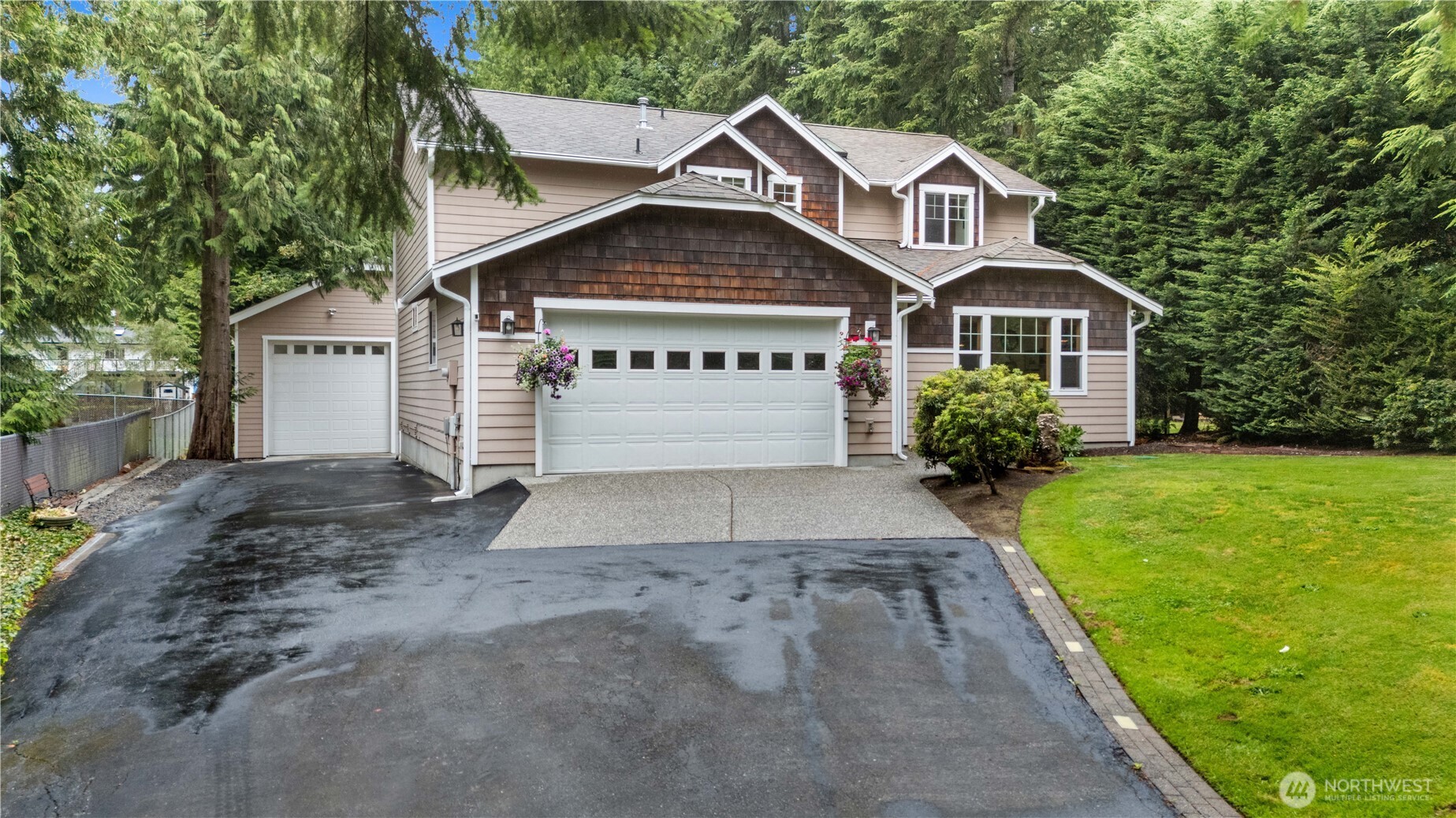 8305 317th Place NW