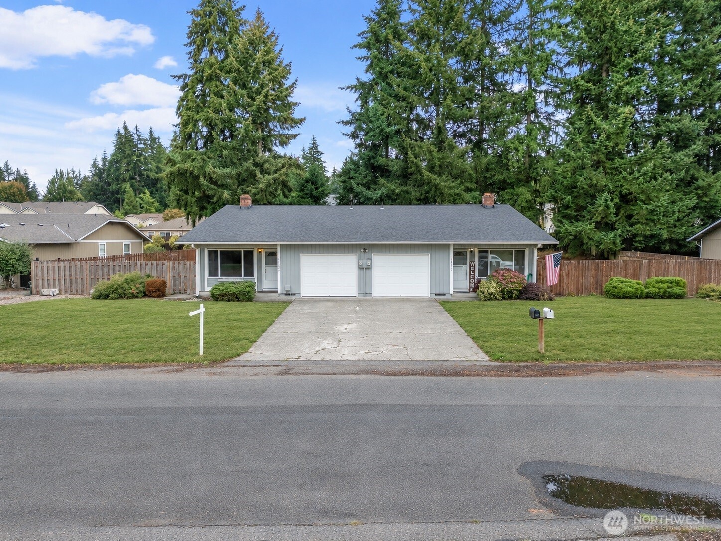 14209 14211 107th Avenue Ct E