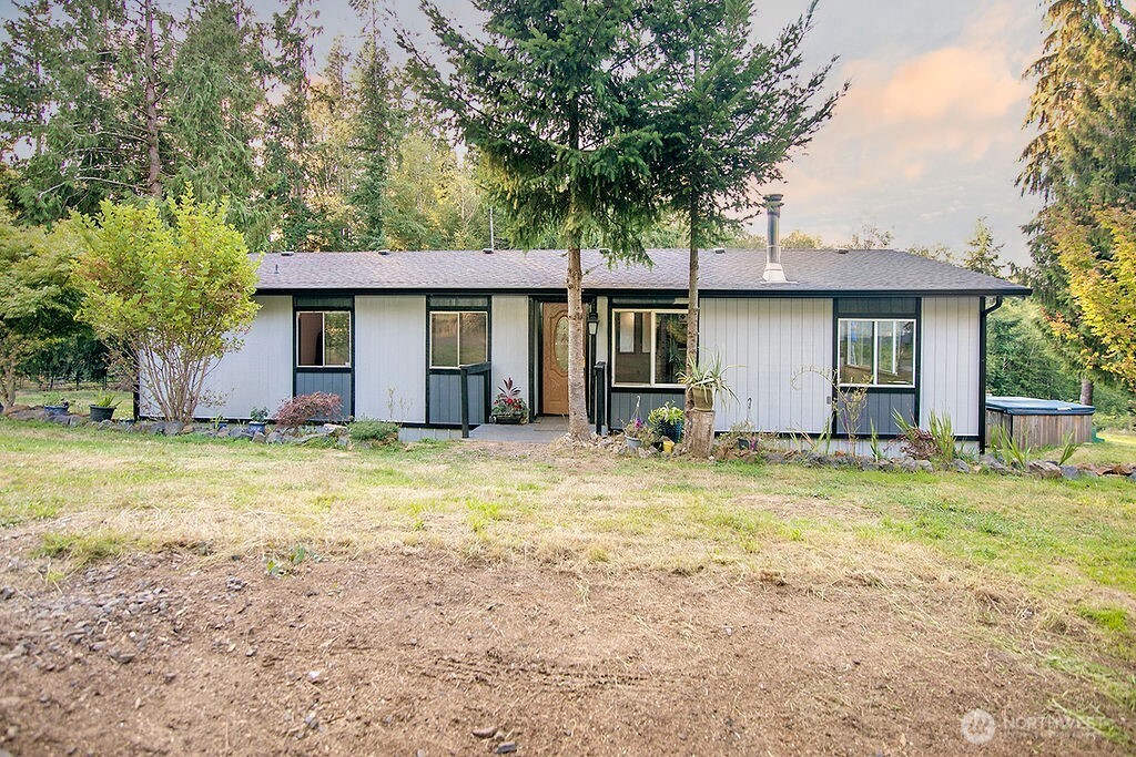 2746 S Silver Lake Road