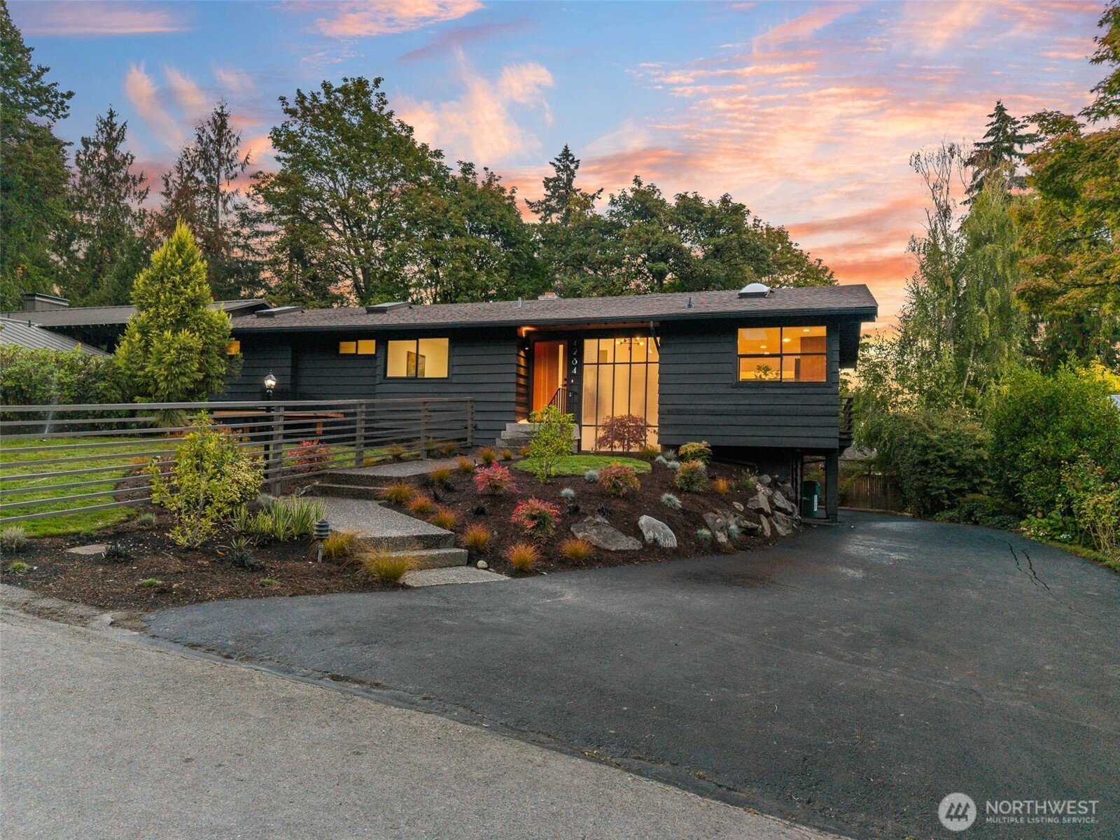 4234 NE 89th Street