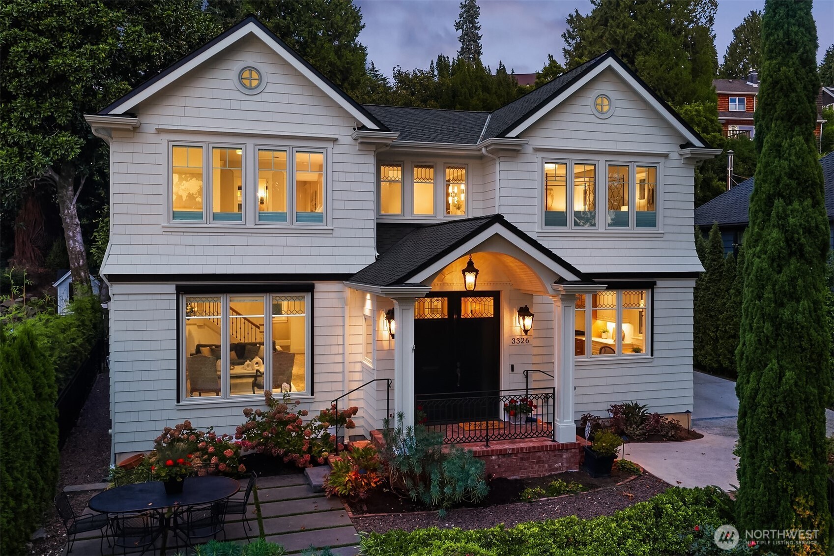 3326 43rd Avenue NE — home for sale